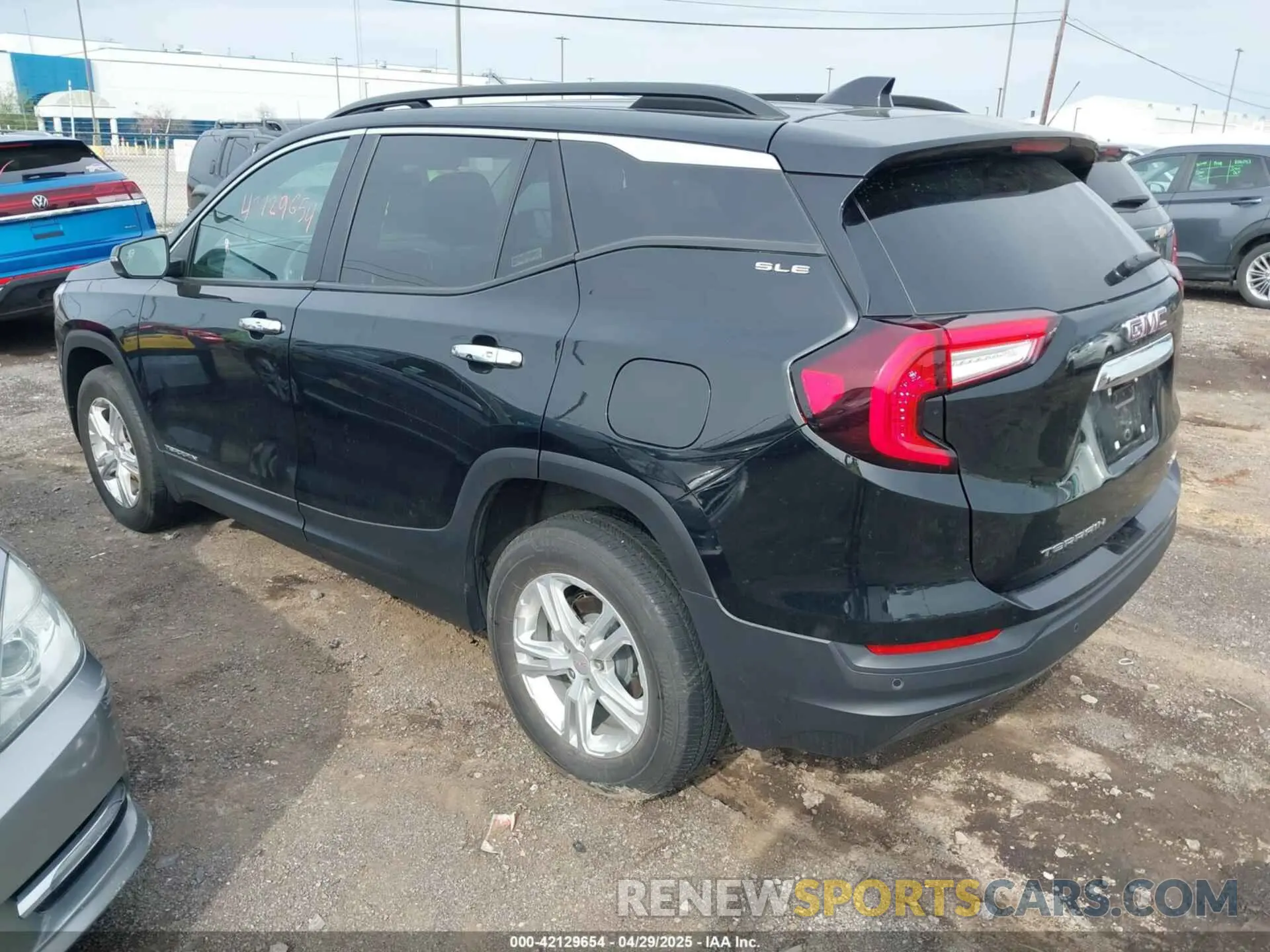 3 fotografías del automóvil dañado 3GKALTEV8NL206134 GMC TERRAIN 2022