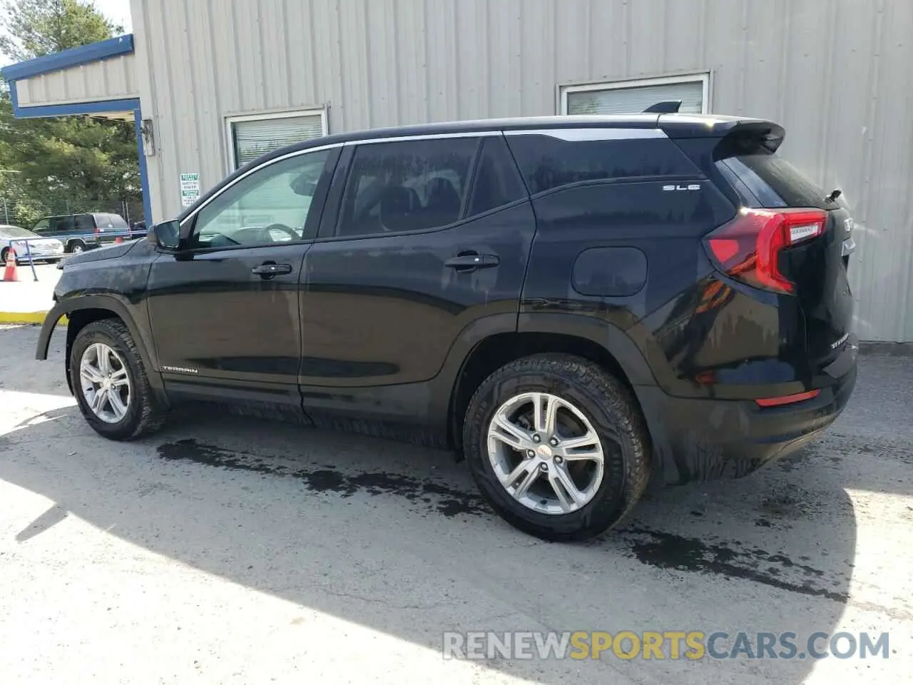 2 fotografías del automóvil dañado 3GKALTEV8NL233401 GMC TERRAIN 2022