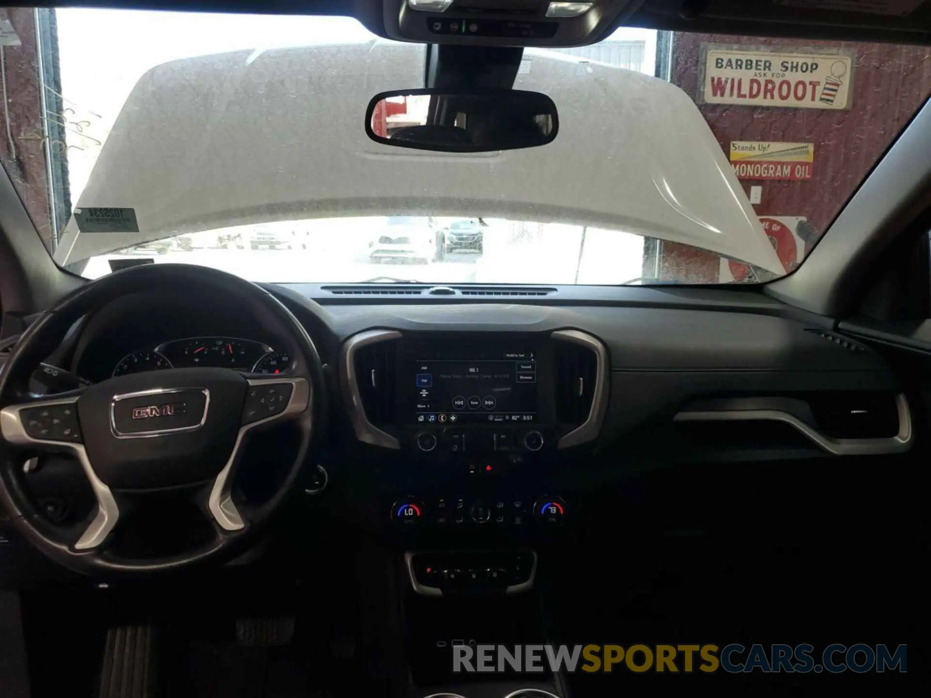 2 fotografías del automóvil dañado 3GKALVEV1NL149271 GMC TERRAIN 2022