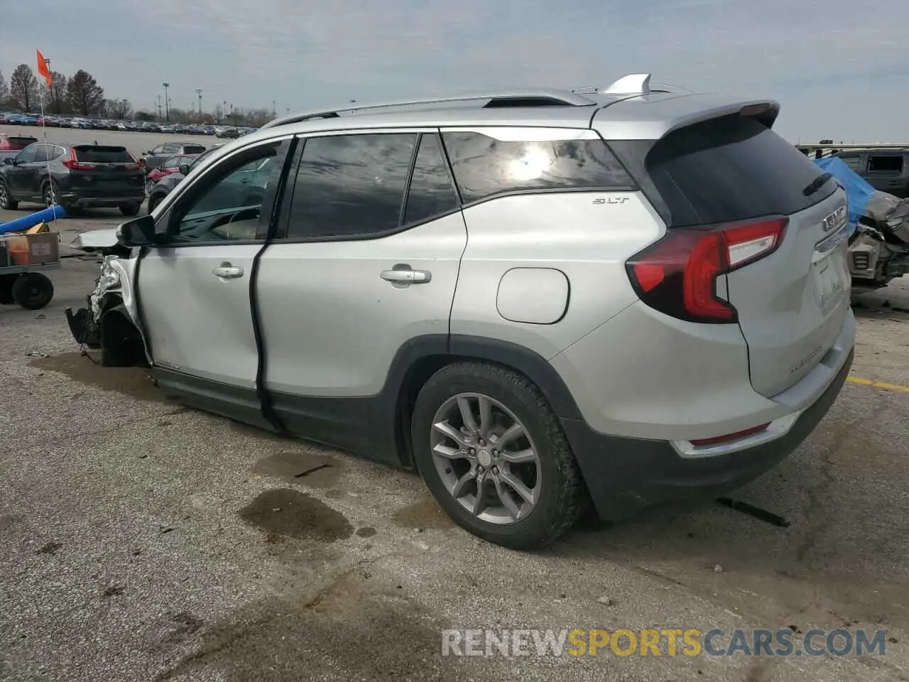 2 fotografías del automóvil dañado 3GKALVEV3NL102226 GMC TERRAIN 2022