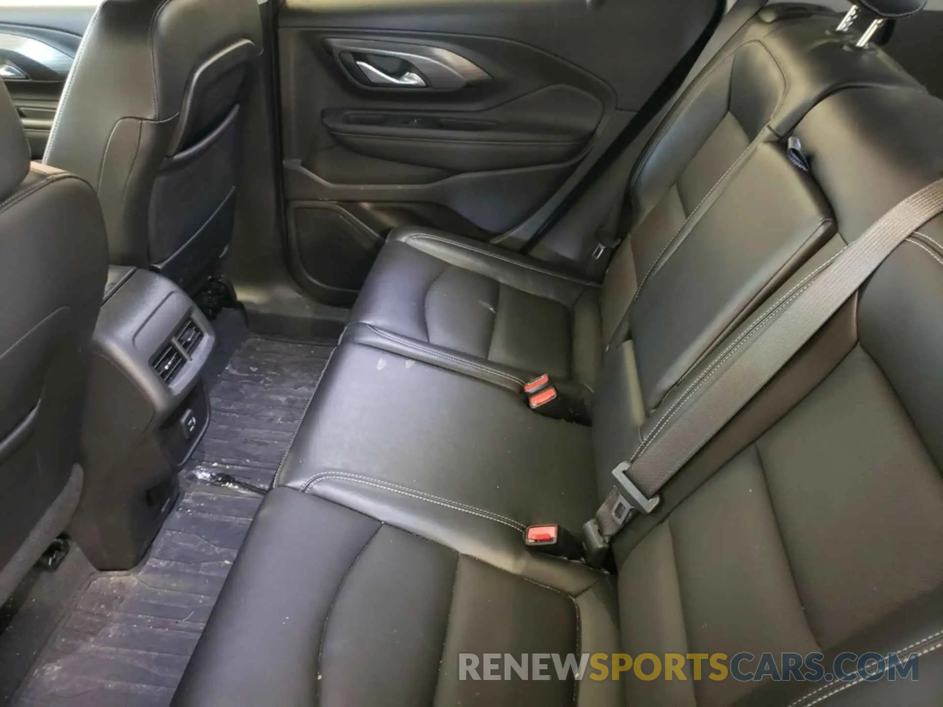 5 fotografías del automóvil dañado 3GKALVEV3NL142502 GMC TERRAIN 2022