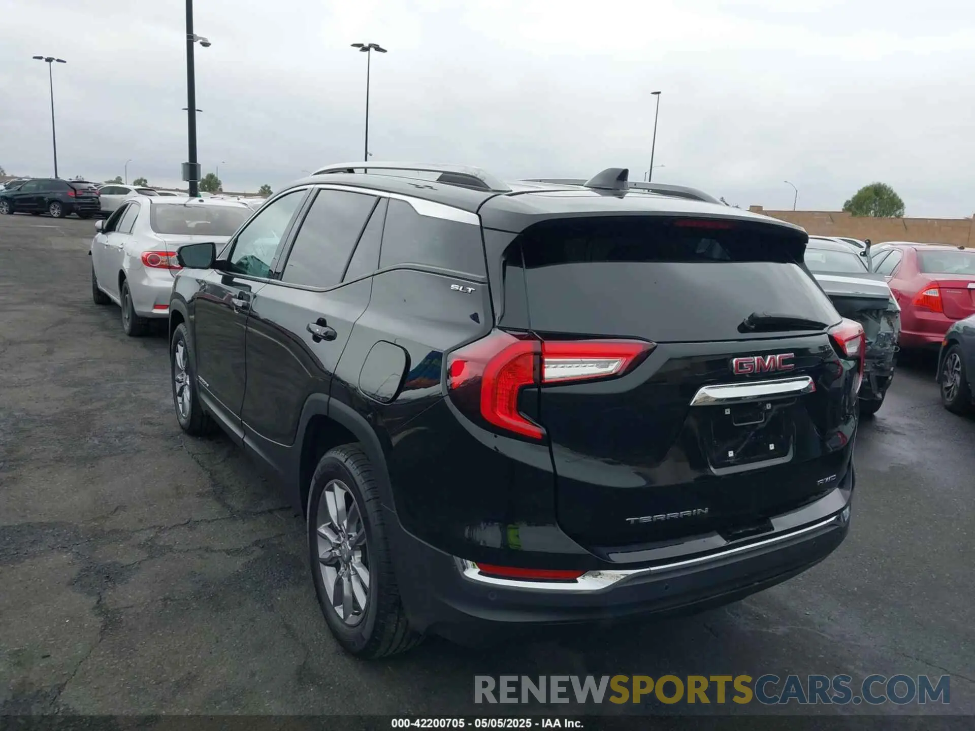 3 fotografías del automóvil dañado 3GKALVEV3NL164323 GMC TERRAIN 2022