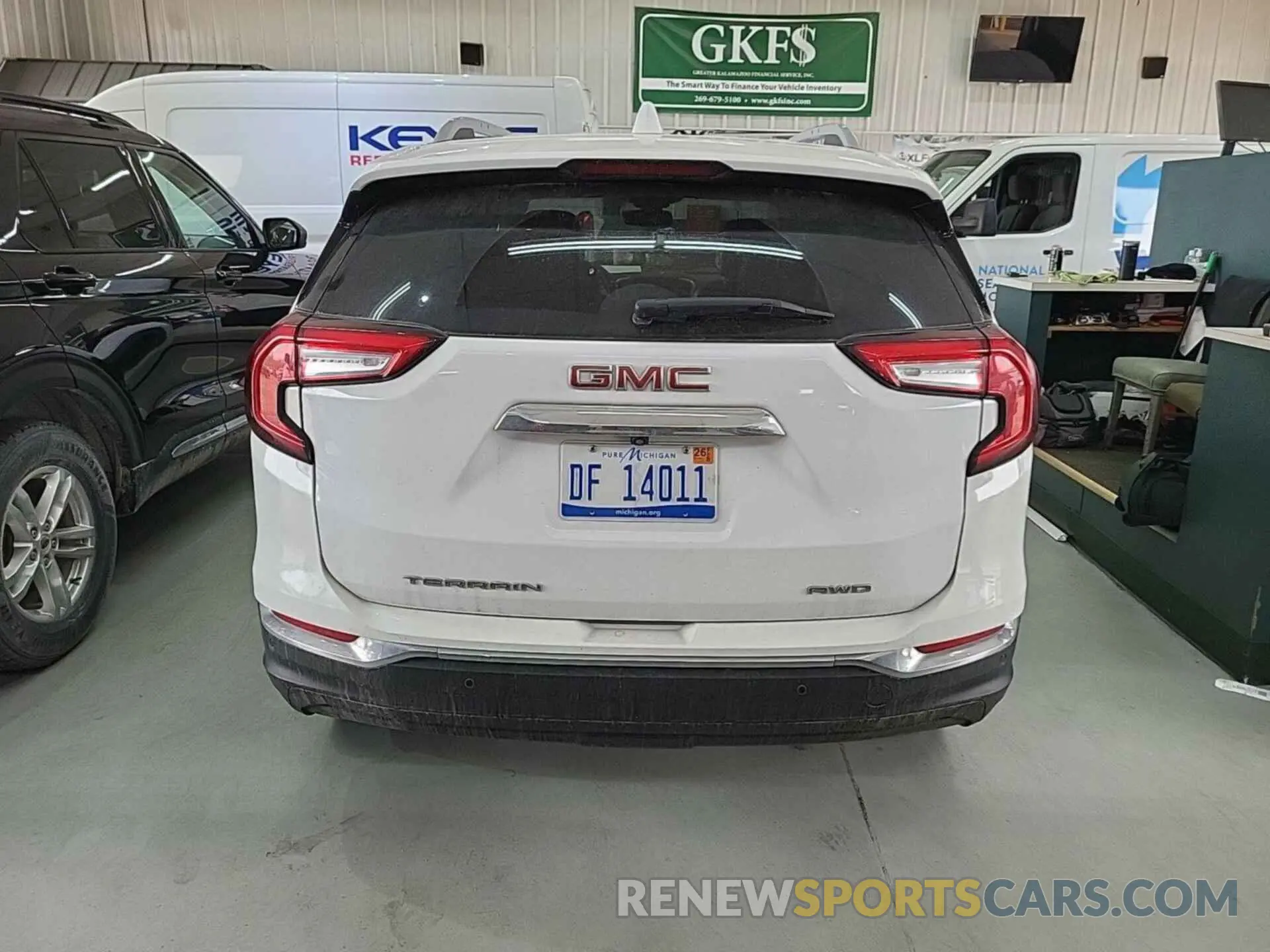 25 fotografías del automóvil dañado 3GKALVEV4NL149250 GMC TERRAIN 2022