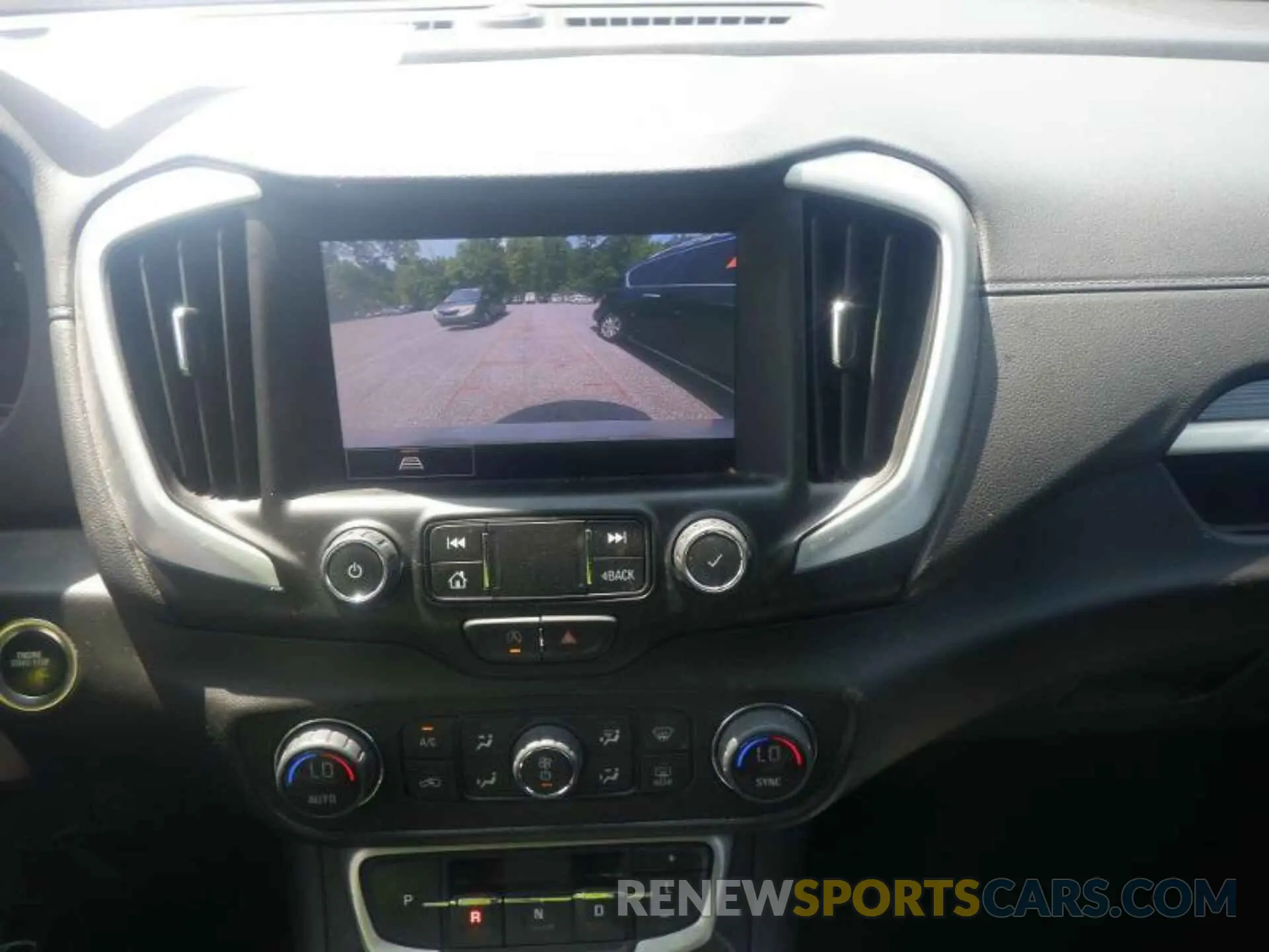 5 fotografías del automóvil dañado 3GKALVEV4NL231608 GMC TERRAIN 2022