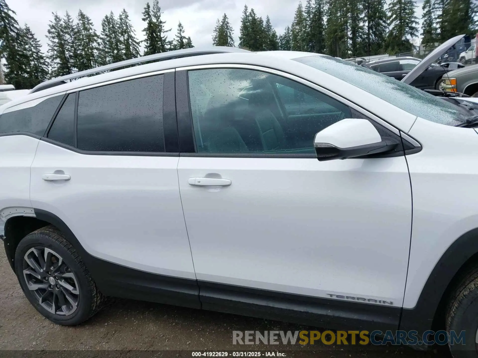 14 fotografías del automóvil dañado 3GKALVEV5NL118573 GMC TERRAIN 2022