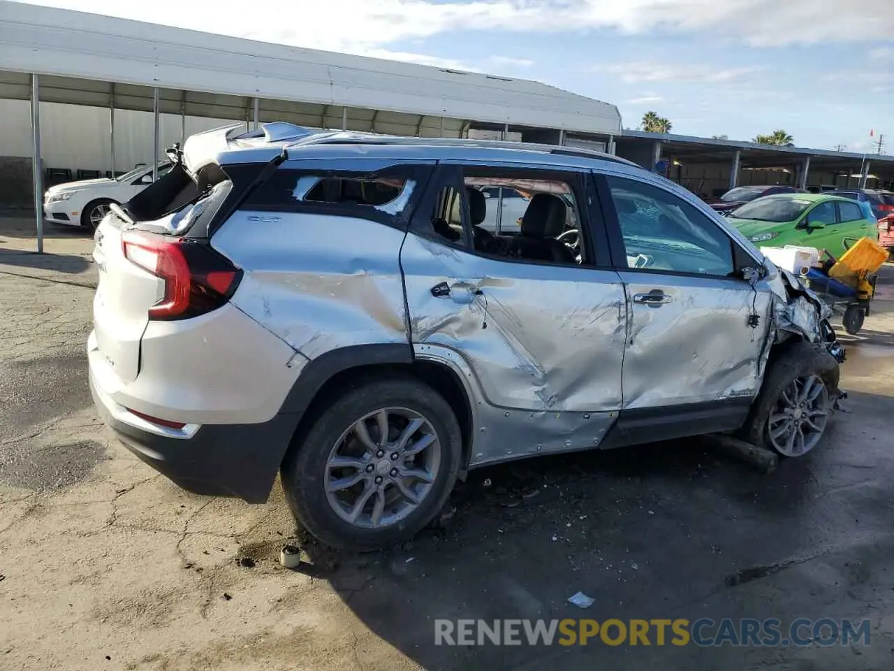 3 fotografías del automóvil dañado 3GKALVEV5NL154117 GMC TERRAIN 2022