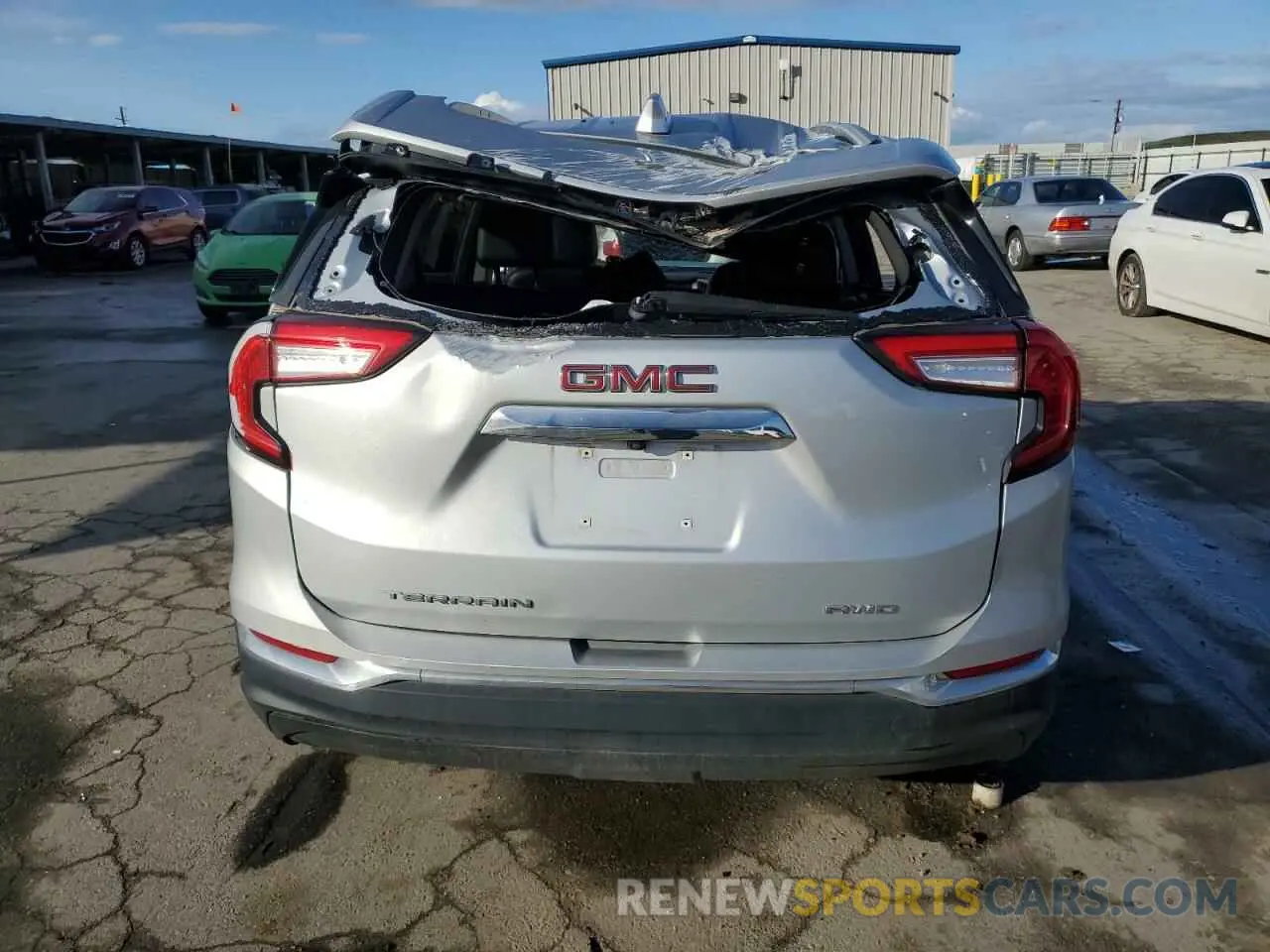6 fotografías del automóvil dañado 3GKALVEV5NL154117 GMC TERRAIN 2022