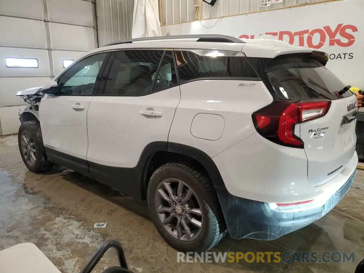 2 fotografías del automóvil dañado 3GKALVEV6NL172237 GMC TERRAIN 2022
