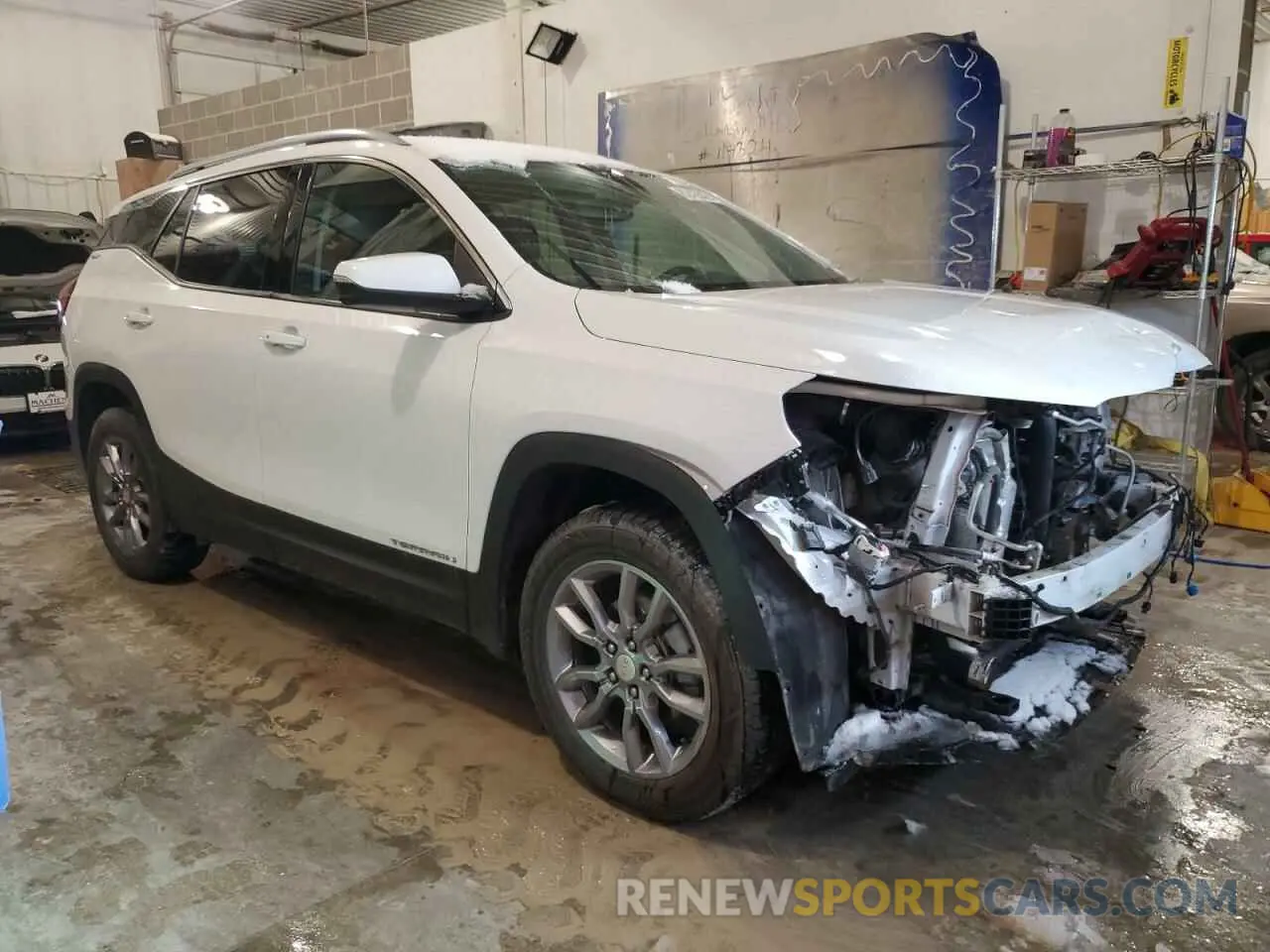 4 fotografías del automóvil dañado 3GKALVEV6NL172237 GMC TERRAIN 2022