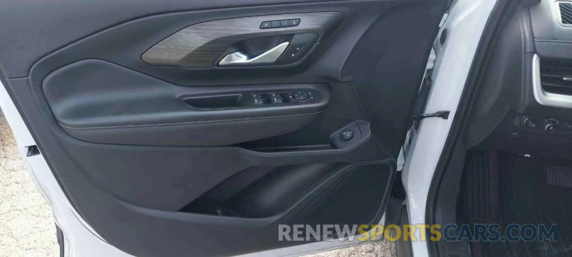 12 fotografías del automóvil dañado 3GKALVEV6NL232615 GMC TERRAIN 2022