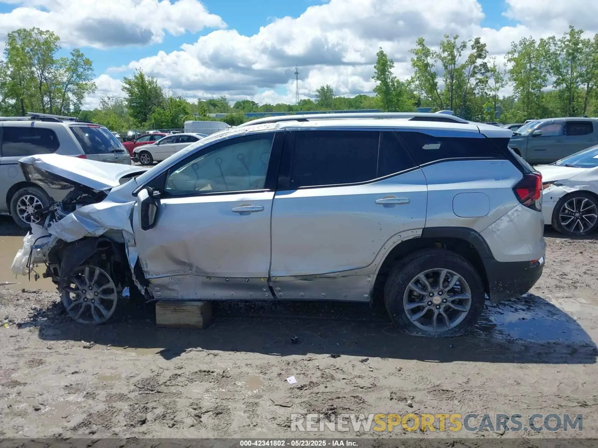 14 fotografías del automóvil dañado 3GKALVEV7NL124066 GMC TERRAIN 2022