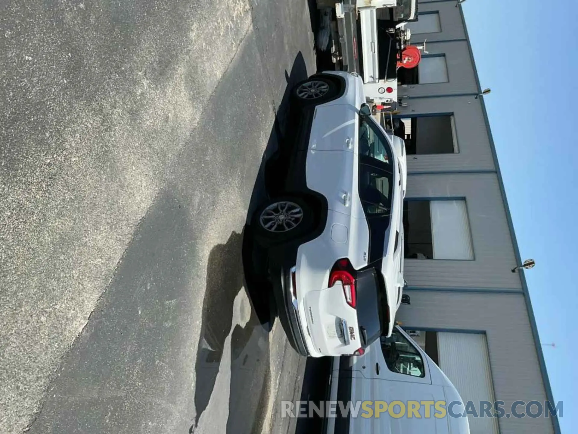 26 fotografías del automóvil dañado 3GKALVEV8NL149297 GMC TERRAIN 2022