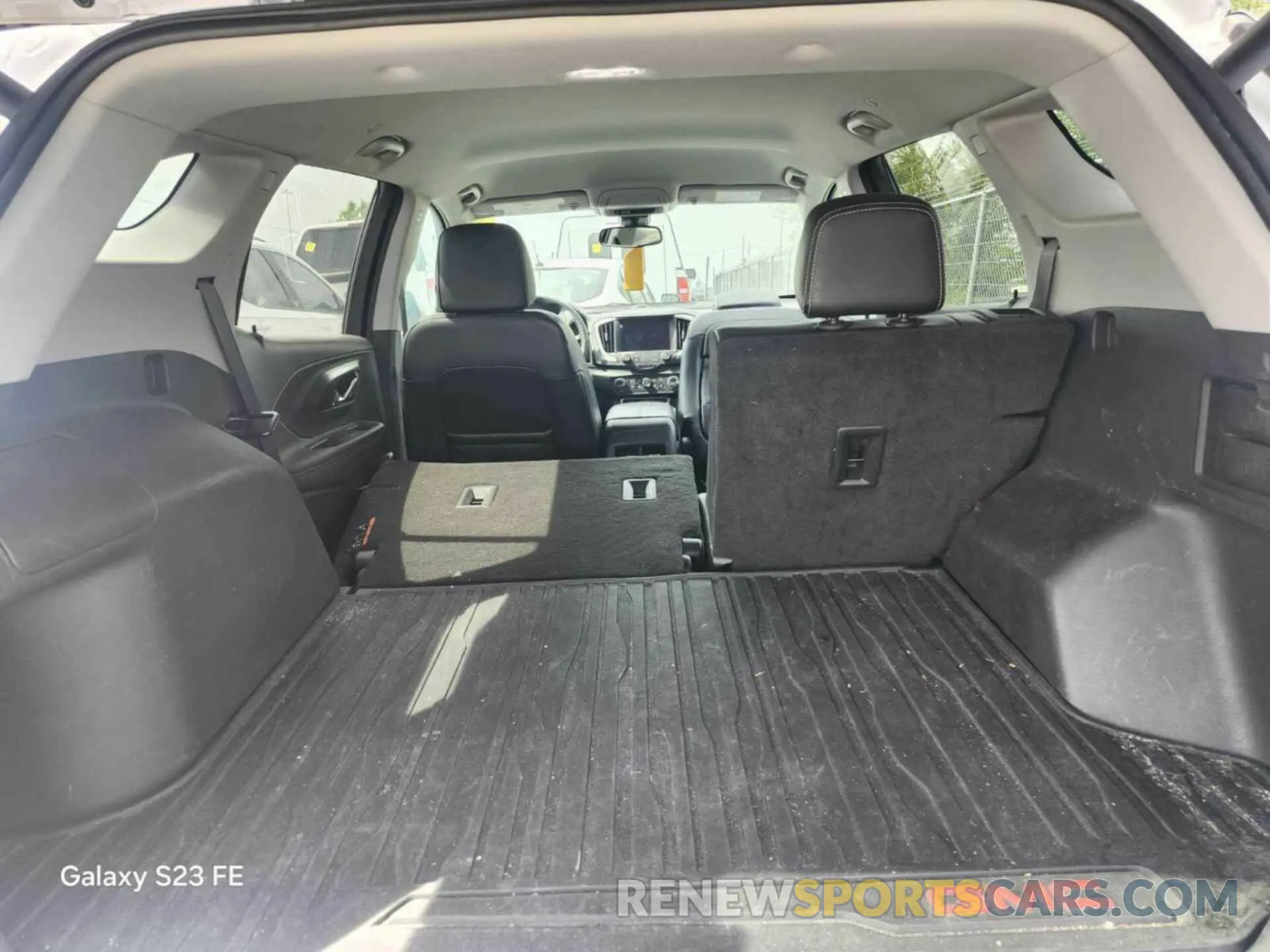 13 fotografías del automóvil dañado 3GKALVEVXNL142397 GMC TERRAIN 2022