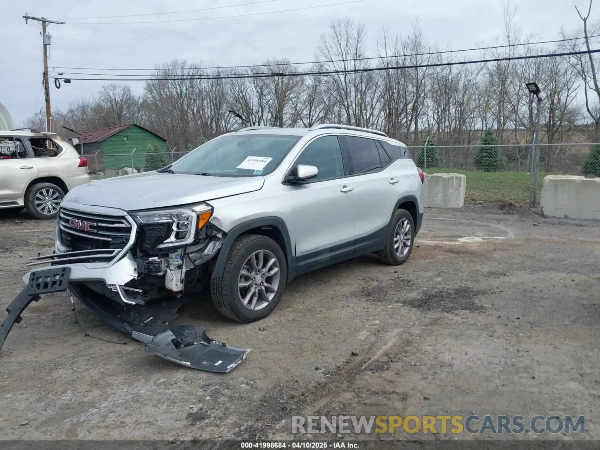2 fotografías del automóvil dañado 3GKALVEVXNL195648 GMC TERRAIN 2022