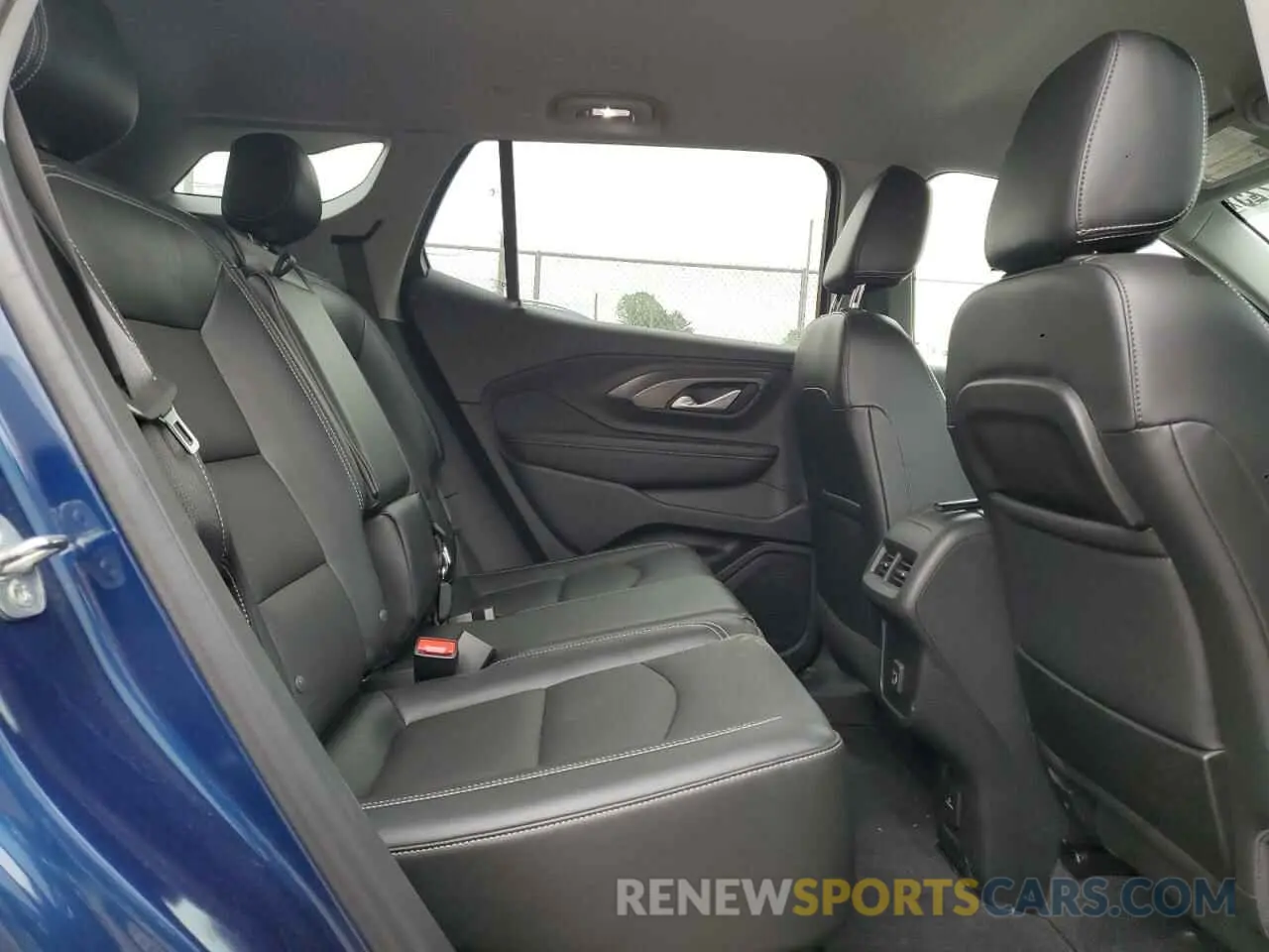 11 fotografías del automóvil dañado 3GKALVEVXNL241463 GMC TERRAIN 2022