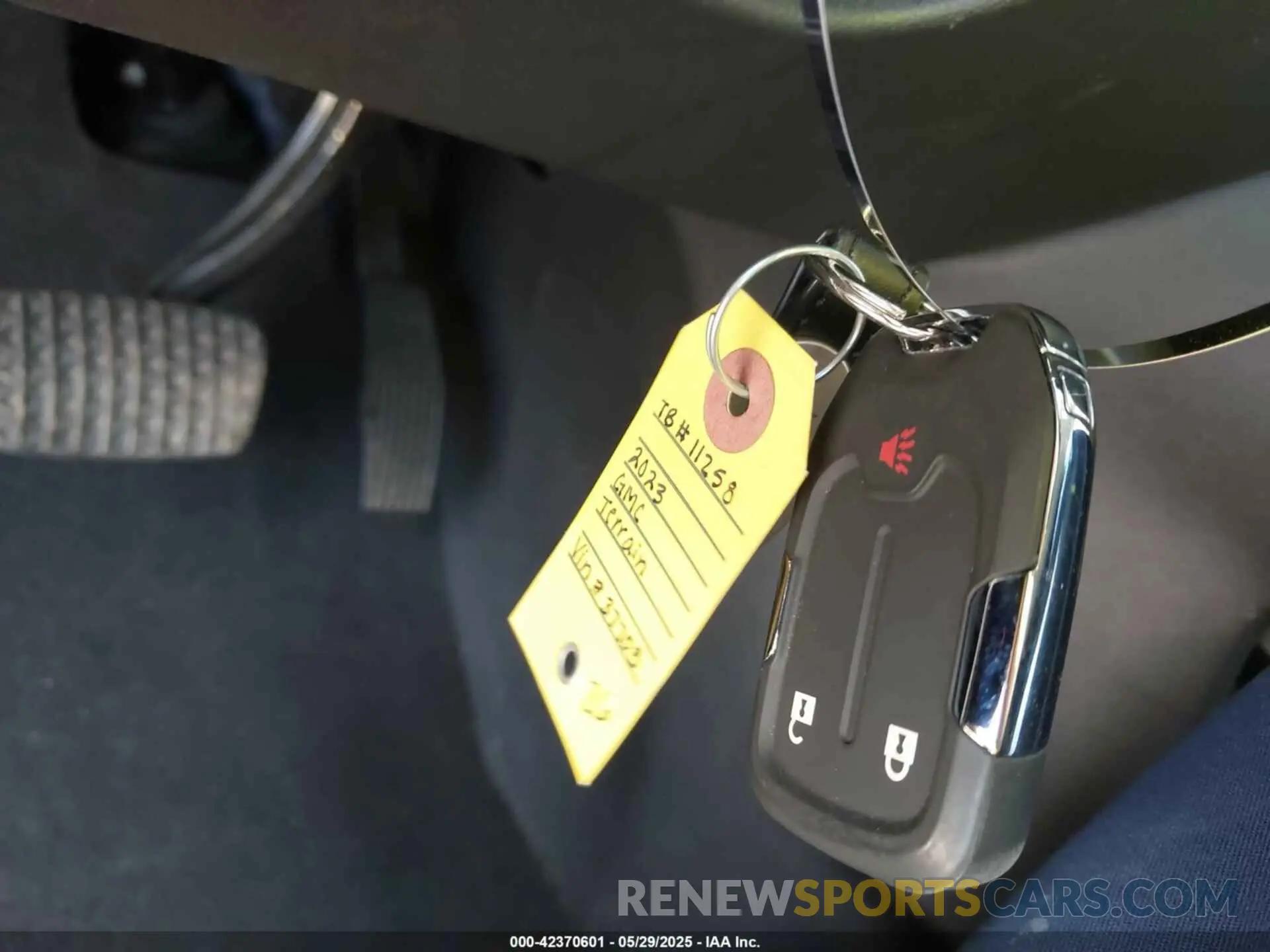 11 fotografías del automóvil dañado 3GKALMEG0PL137708 GMC TERRAIN 2023