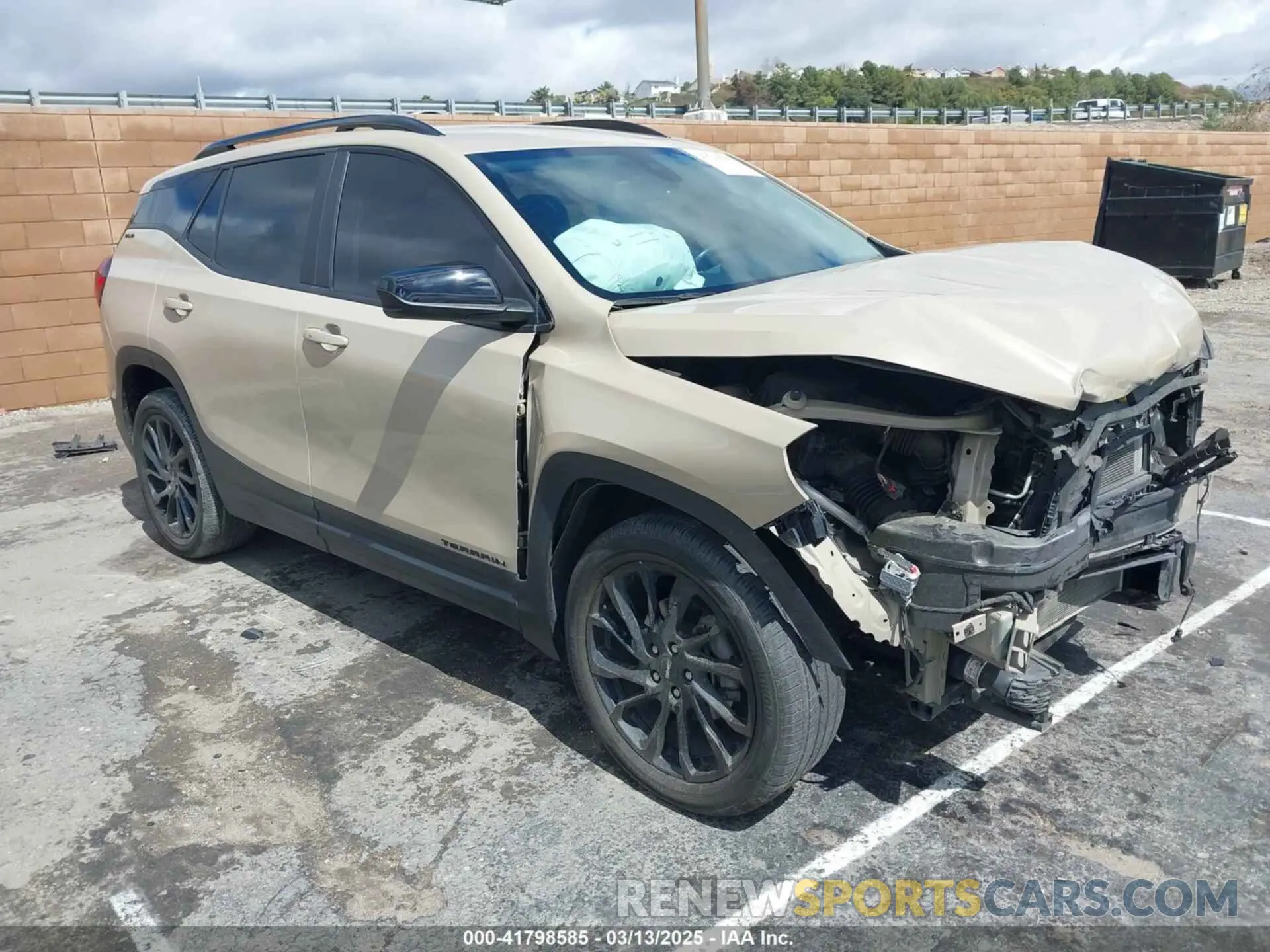 1 fotografías del automóvil dañado 3GKALMEG1PL144313 GMC TERRAIN 2023