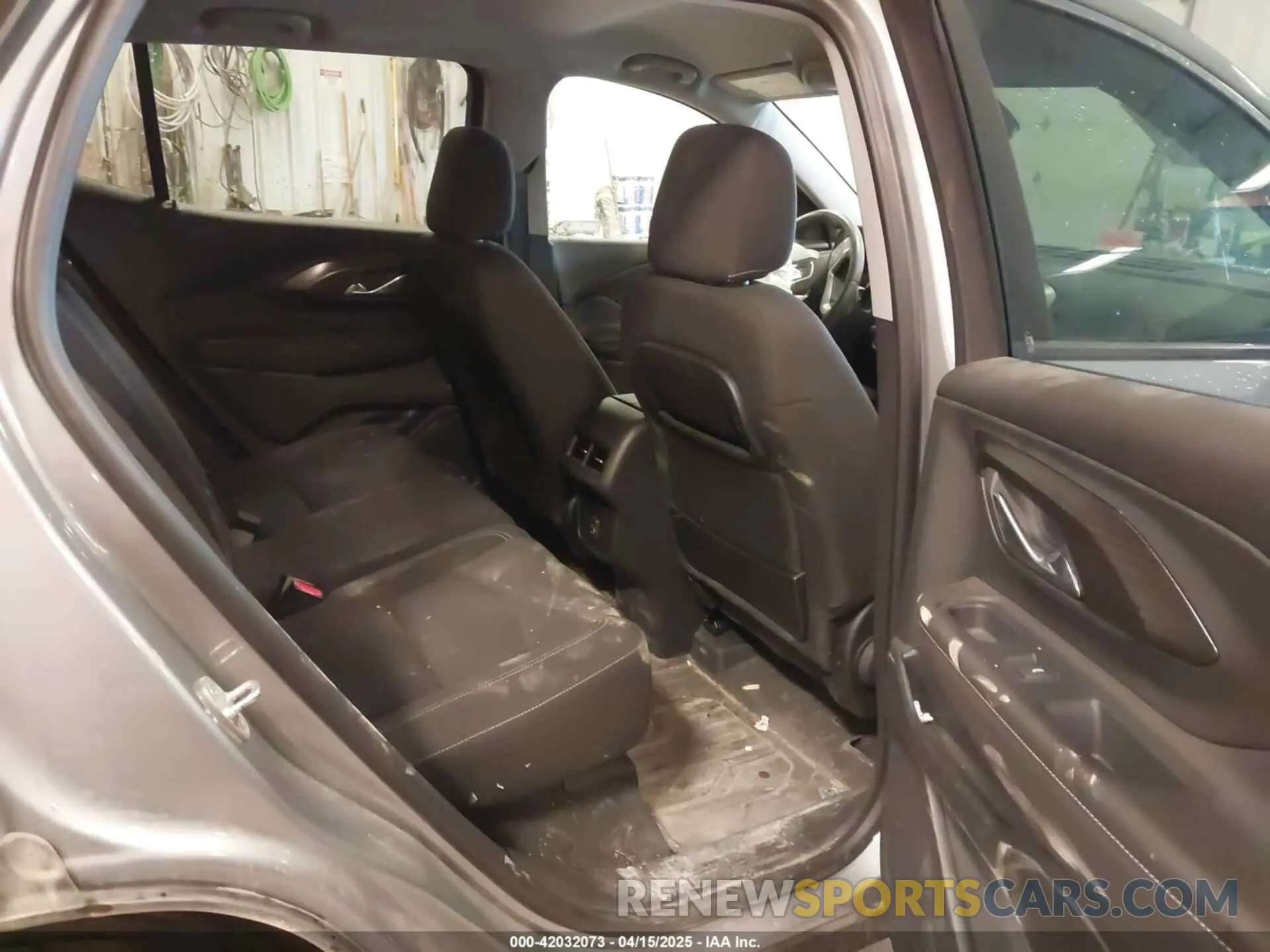 8 fotografías del automóvil dañado 3GKALMEG2PL128721 GMC TERRAIN 2023