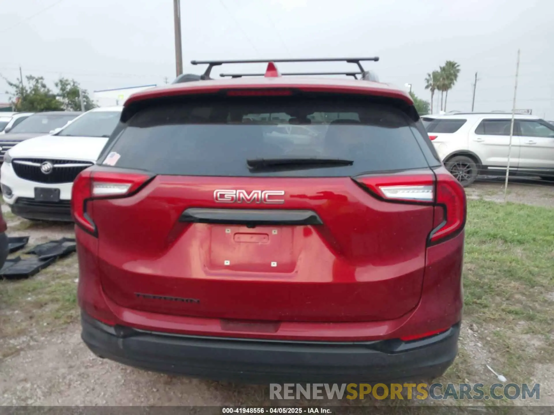 15 fotografías del automóvil dañado 3GKALMEG4PL242669 GMC TERRAIN 2023