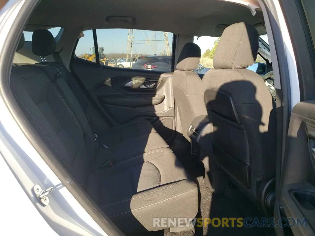 11 fotografías del automóvil dañado 3GKALMEG6PL149362 GMC TERRAIN 2023