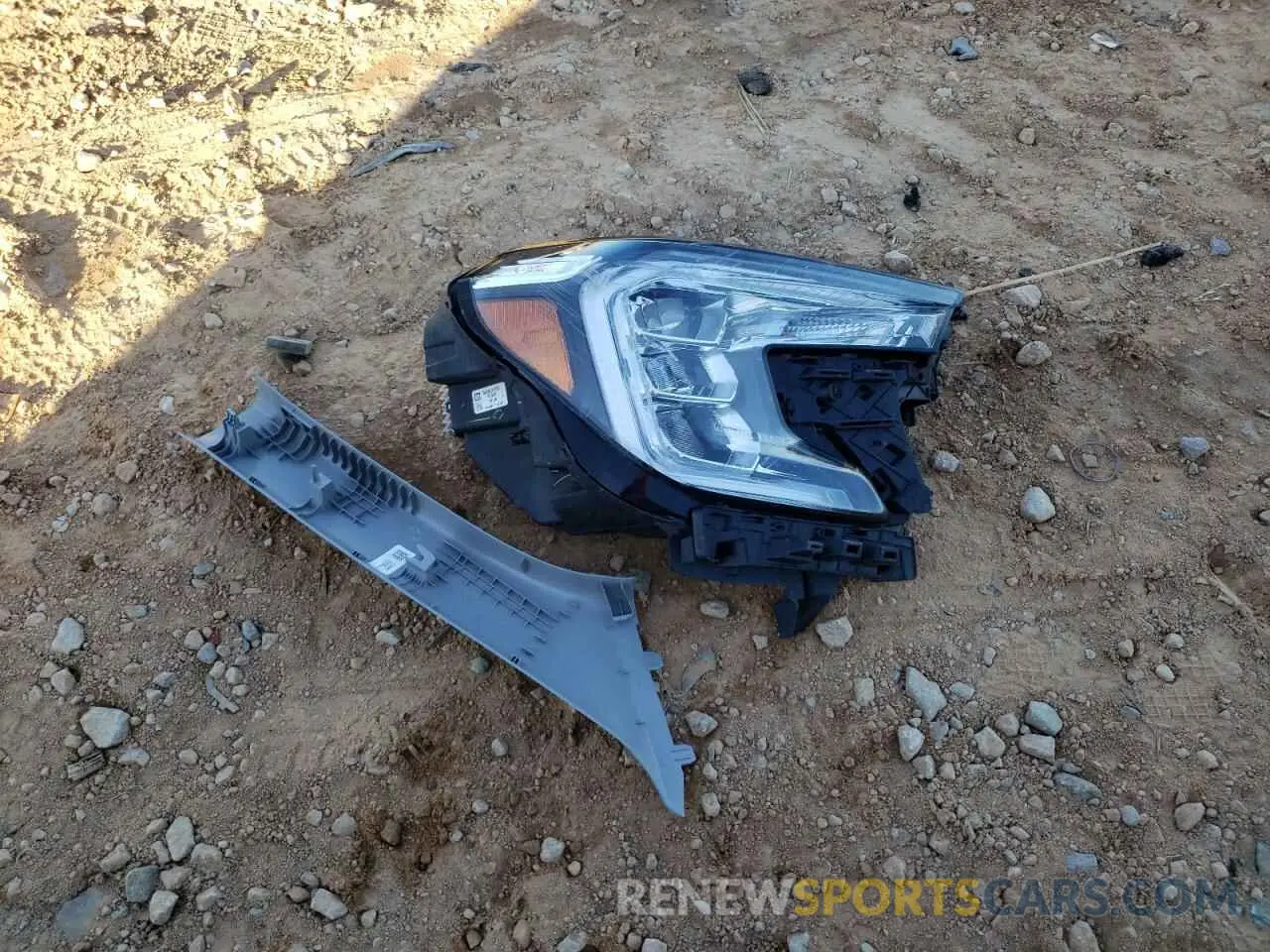 13 fotografías del automóvil dañado 3GKALMEG6PL149362 GMC TERRAIN 2023