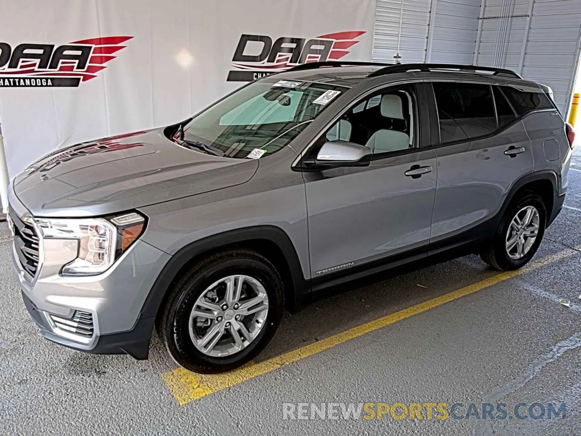 17 fotografías del automóvil dañado 3GKALMEG8PL106111 GMC TERRAIN 2023