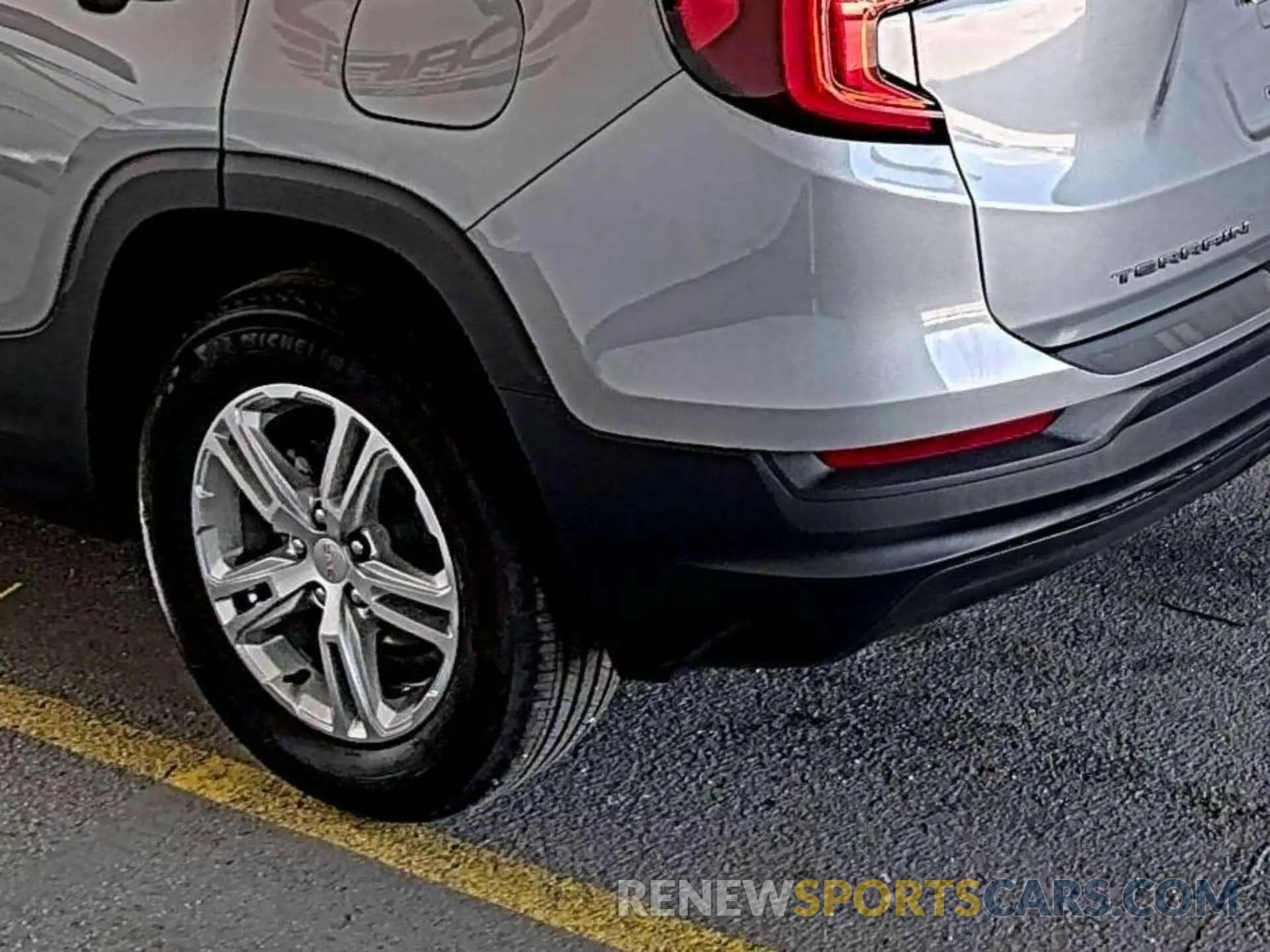 27 fotografías del automóvil dañado 3GKALMEG8PL106111 GMC TERRAIN 2023