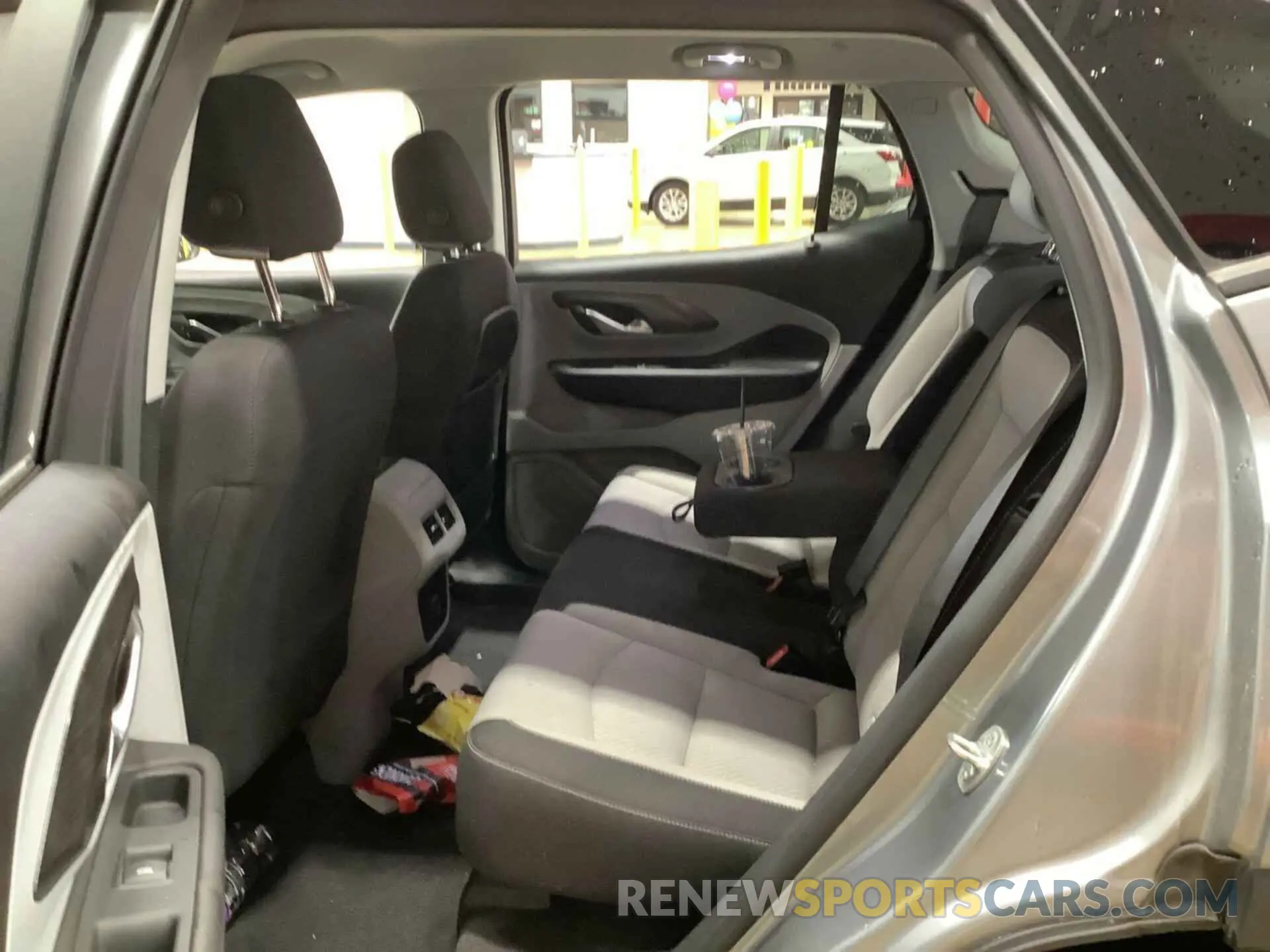 9 fotografías del automóvil dañado 3GKALMEG8PL106111 GMC TERRAIN 2023