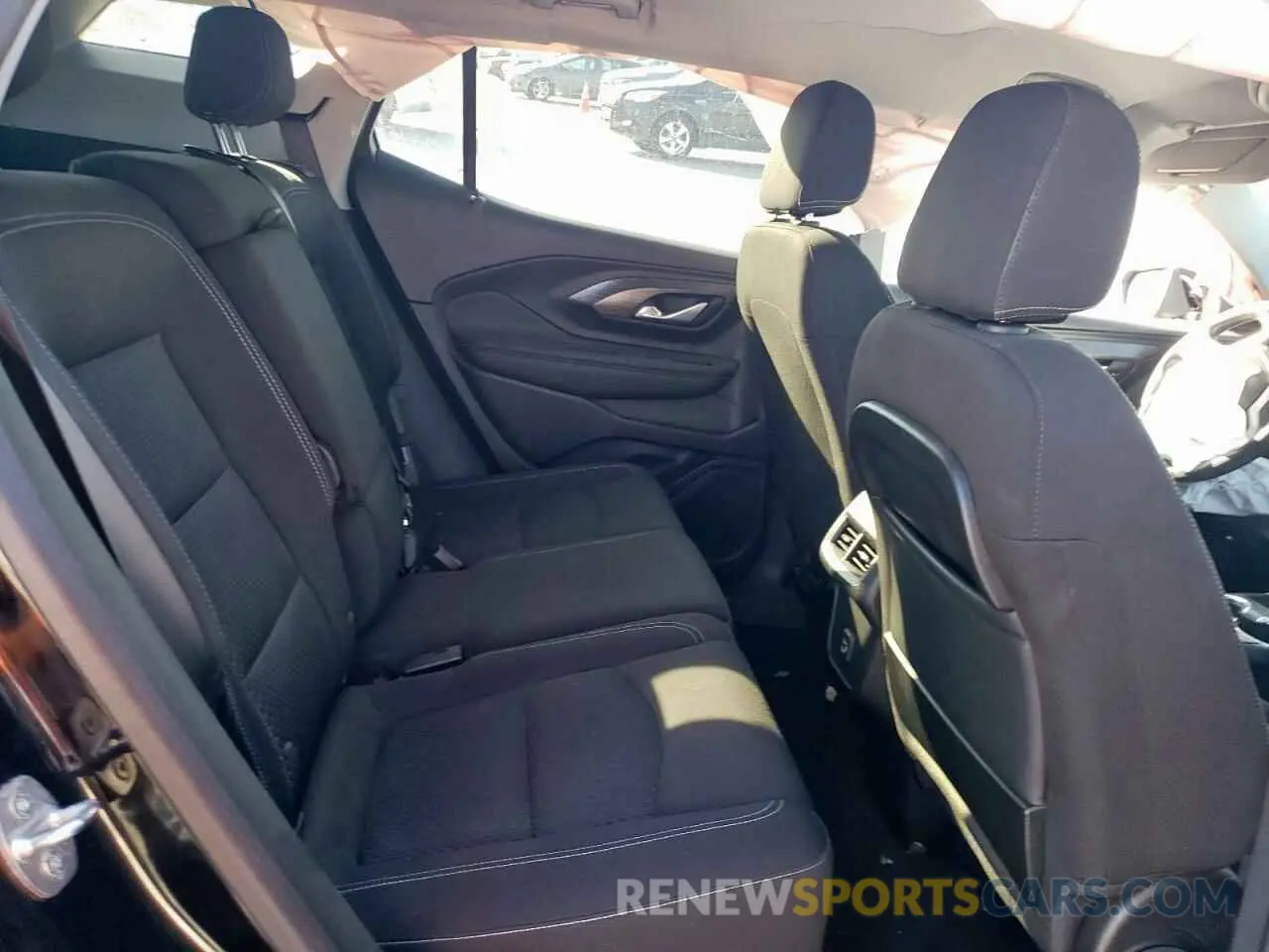 11 fotografías del automóvil dañado 3GKALMEG8PL126083 GMC TERRAIN 2023