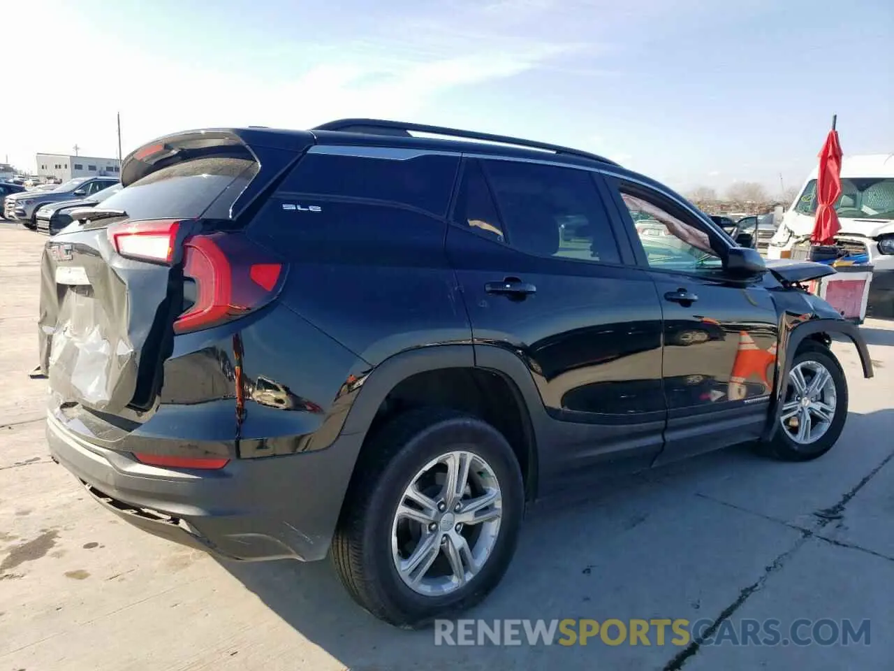 3 fotografías del automóvil dañado 3GKALMEG8PL126083 GMC TERRAIN 2023