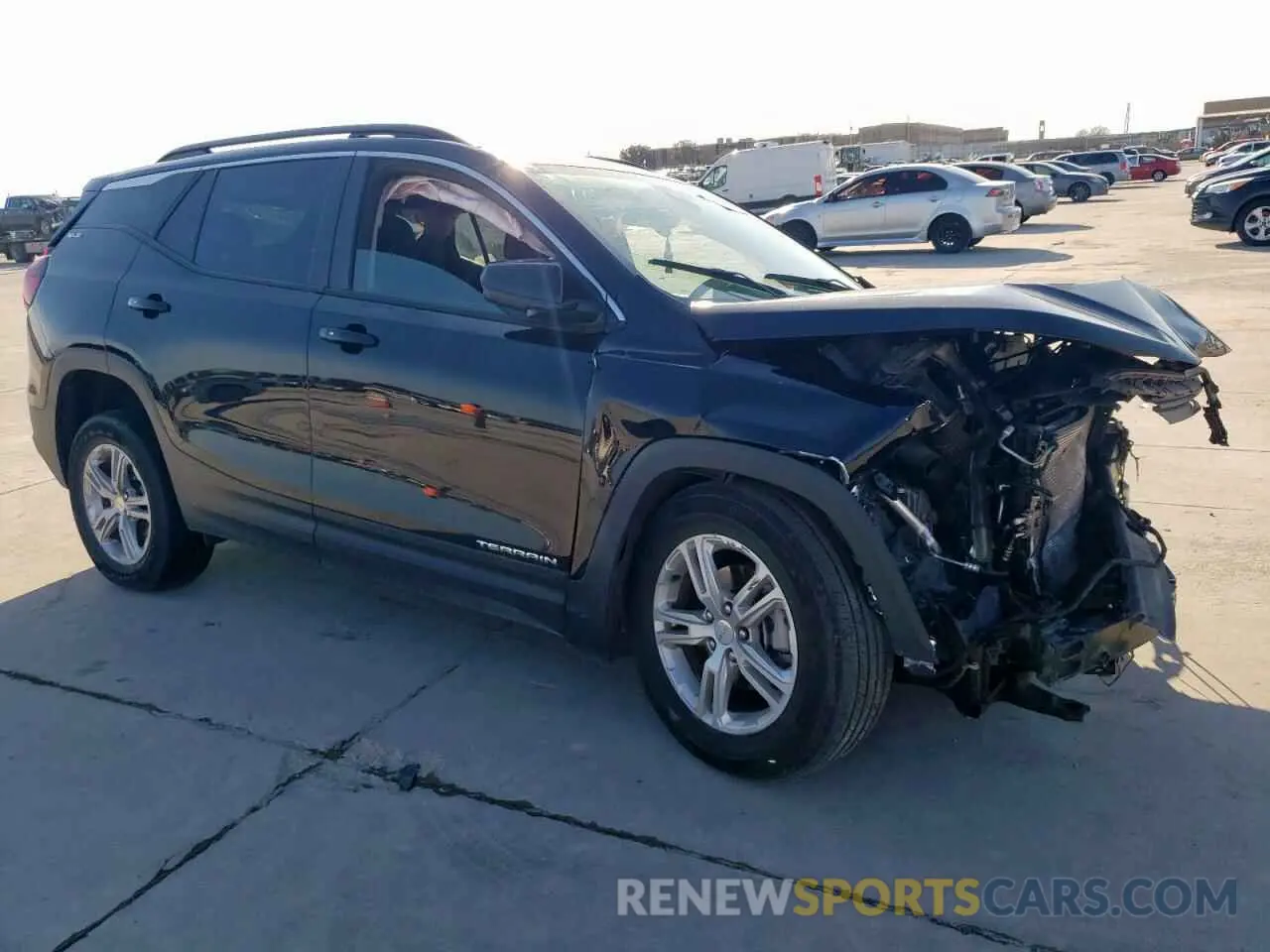 4 fotografías del automóvil dañado 3GKALMEG8PL126083 GMC TERRAIN 2023