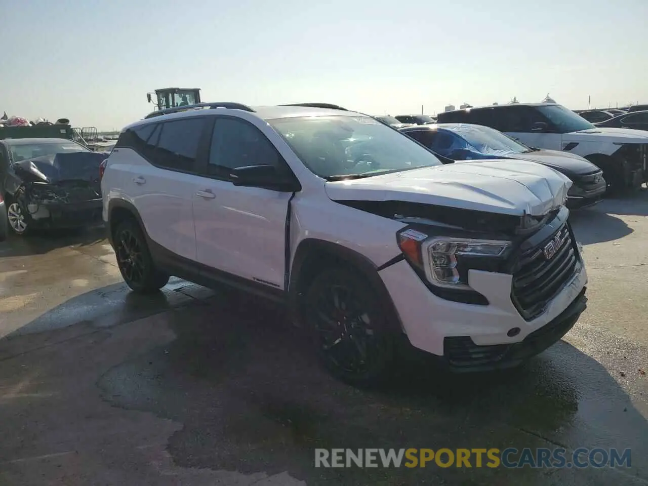 4 fotografías del automóvil dañado 3GKALMEG8PL197297 GMC TERRAIN 2023