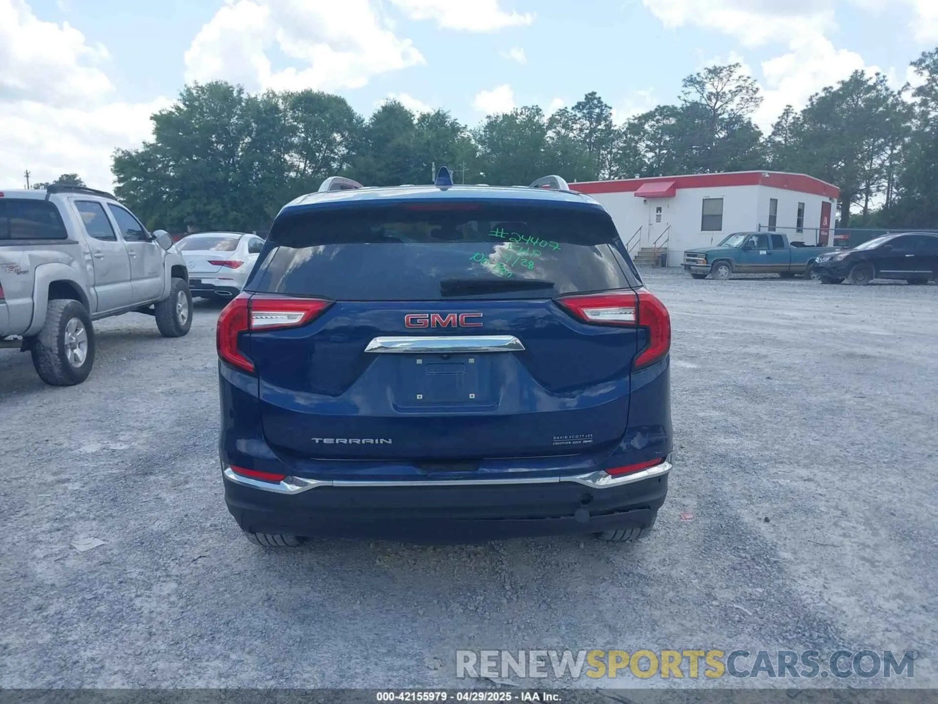 17 fotografías del automóvil dañado 3GKALPEG0PL167003 GMC TERRAIN 2023