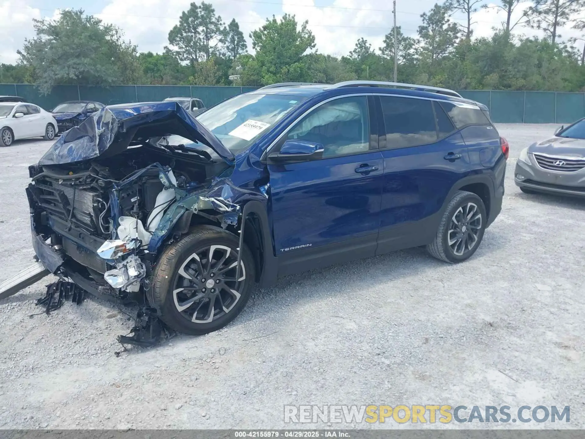 2 fotografías del automóvil dañado 3GKALPEG0PL167003 GMC TERRAIN 2023
