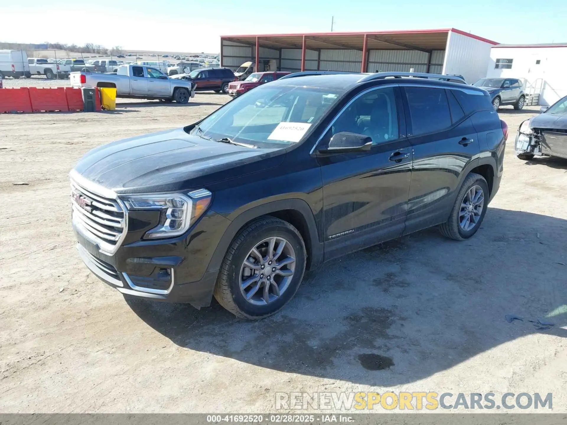 2 fotografías del automóvil dañado 3GKALPEG2PL141602 GMC TERRAIN 2023