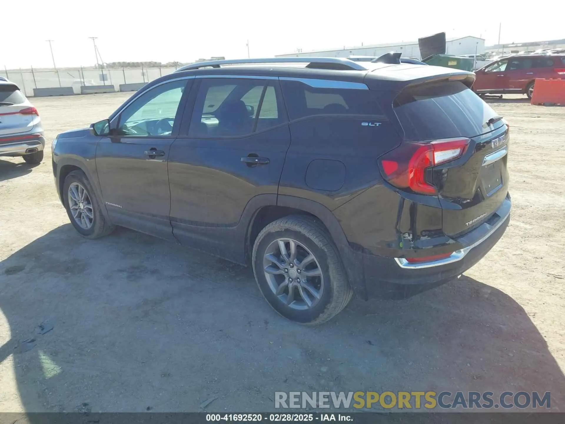 3 fotografías del automóvil dañado 3GKALPEG2PL141602 GMC TERRAIN 2023