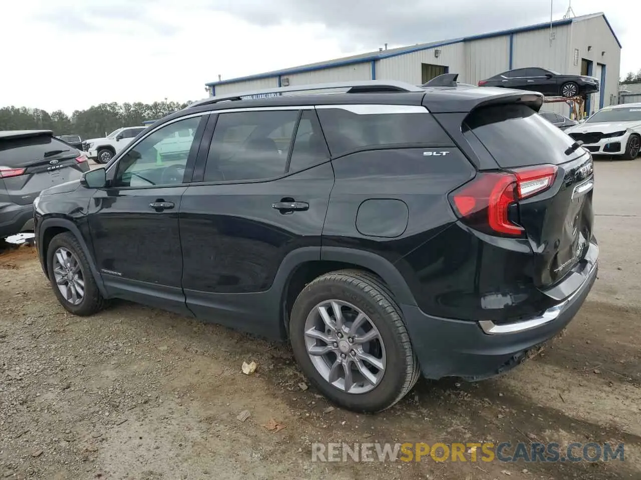 2 fotografías del automóvil dañado 3GKALPEG3PL153208 GMC TERRAIN 2023