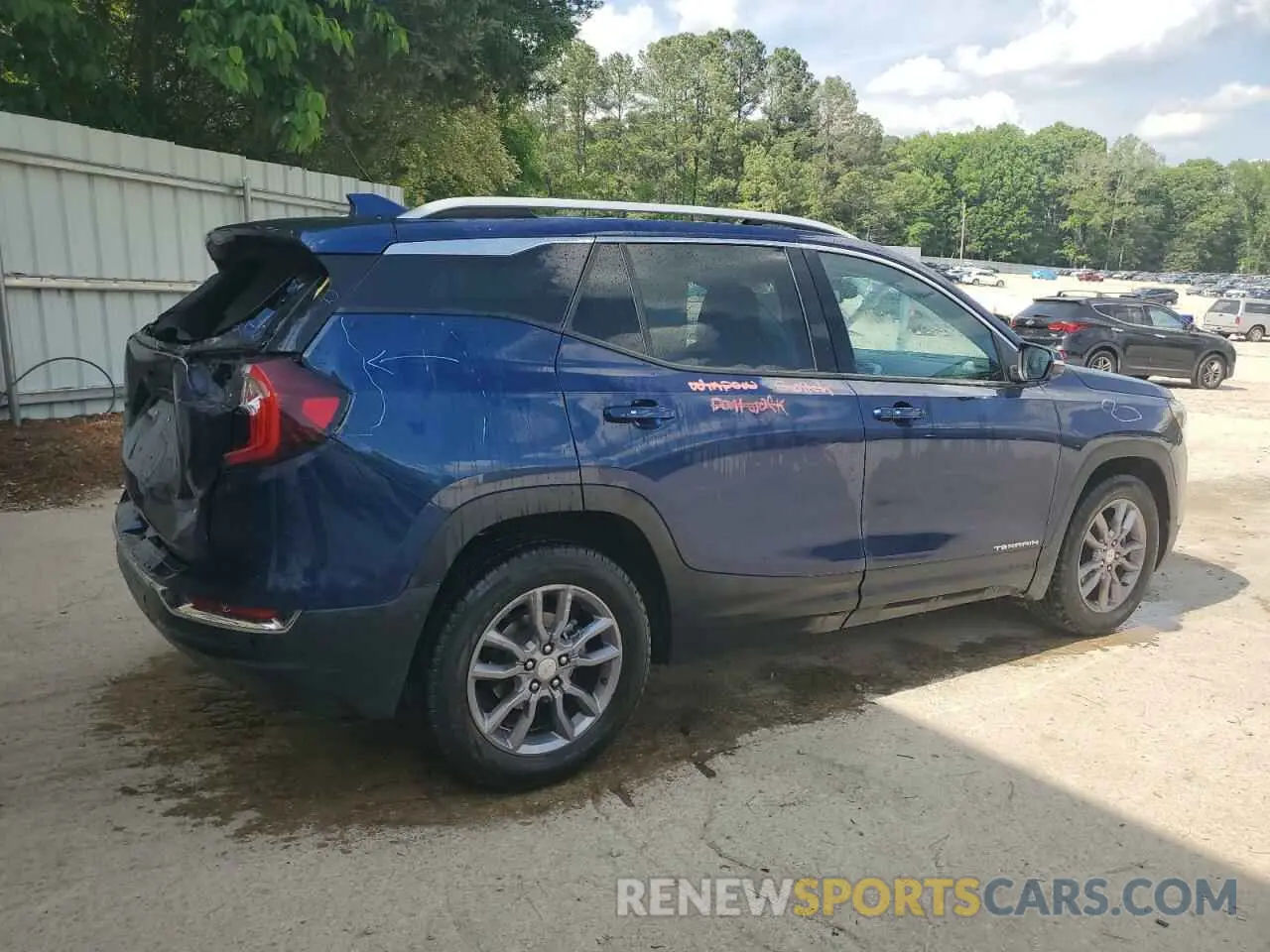 3 fotografías del automóvil dañado 3GKALPEG3PL164452 GMC TERRAIN 2023