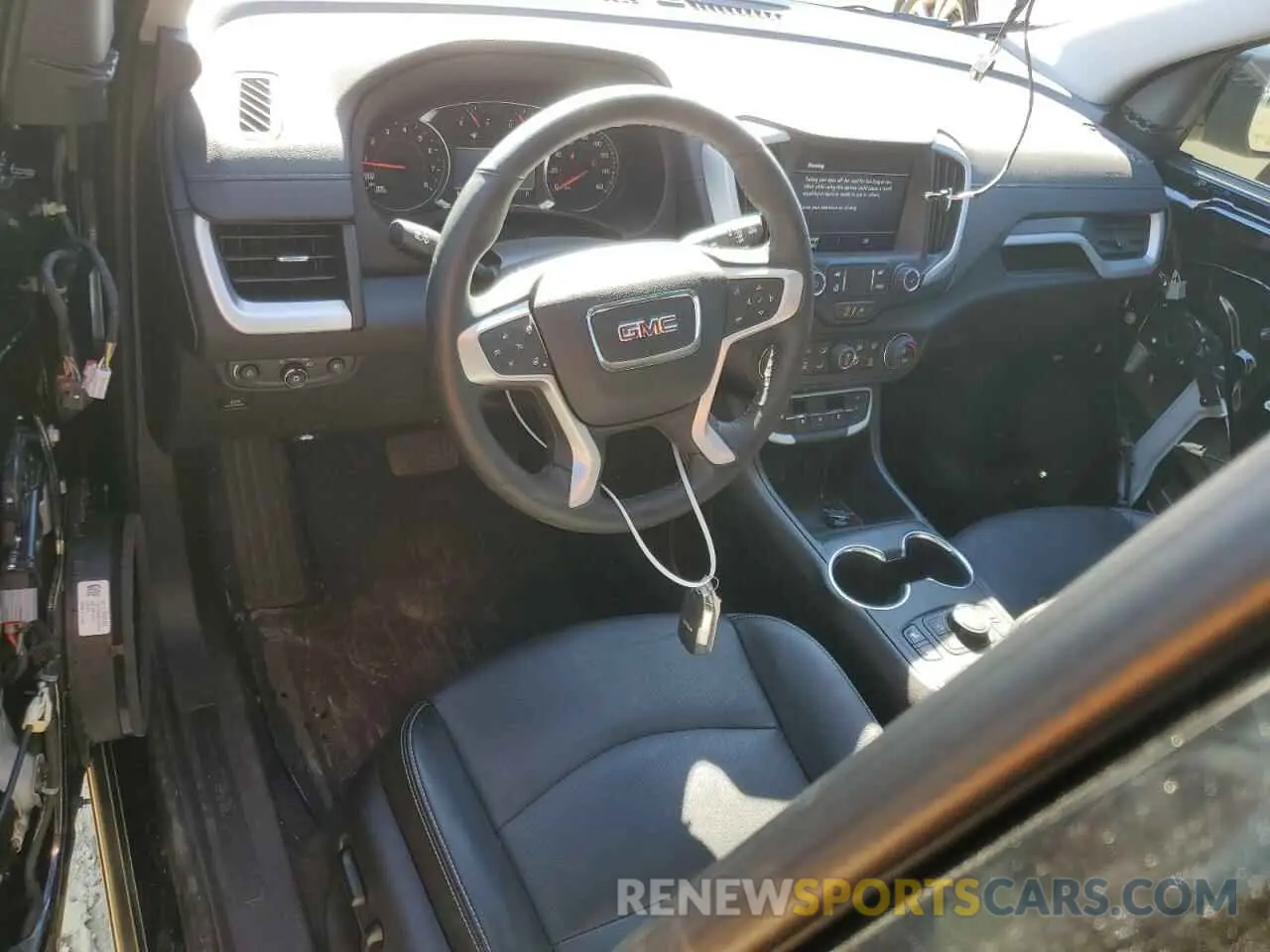 8 fotografías del automóvil dañado 3GKALPEG5PL229396 GMC TERRAIN 2023