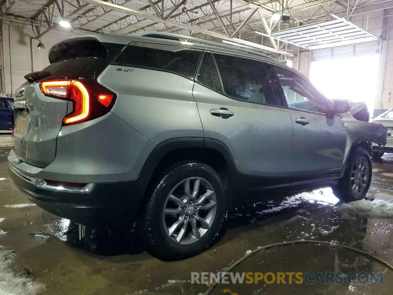 3 fotografías del automóvil dañado 3GKALPEG5PL234386 GMC TERRAIN 2023