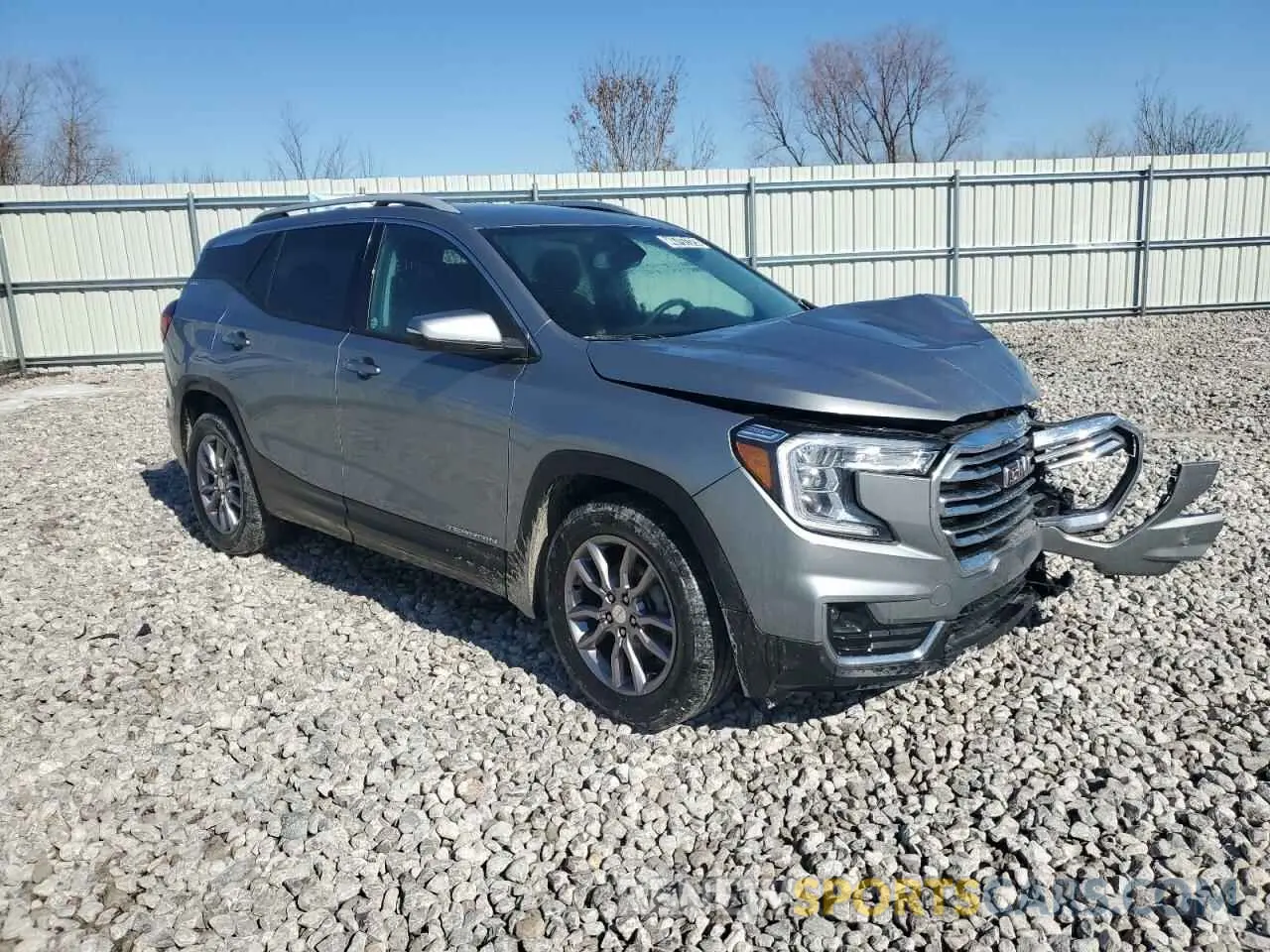 4 fotografías del automóvil dañado 3GKALPEG6PL185134 GMC TERRAIN 2023