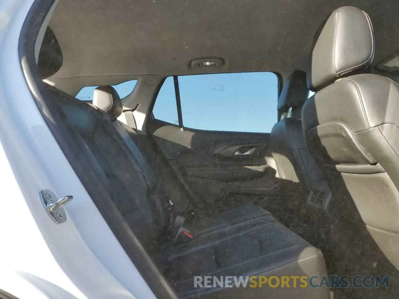 11 fotografías del automóvil dañado 3GKALPEG9PL164892 GMC TERRAIN 2023