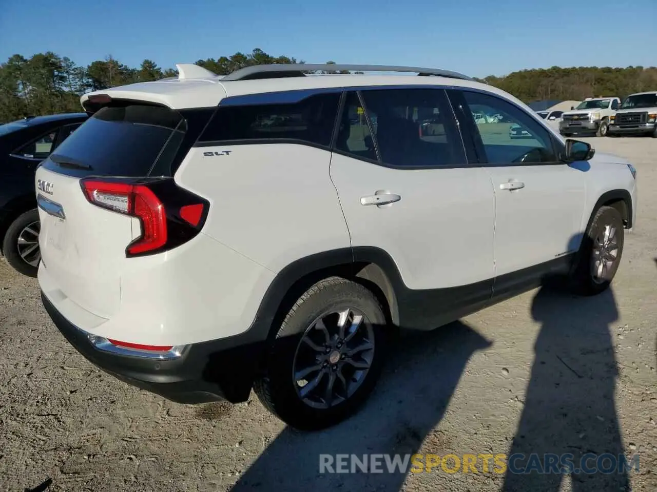 3 fotografías del automóvil dañado 3GKALPEG9PL164892 GMC TERRAIN 2023
