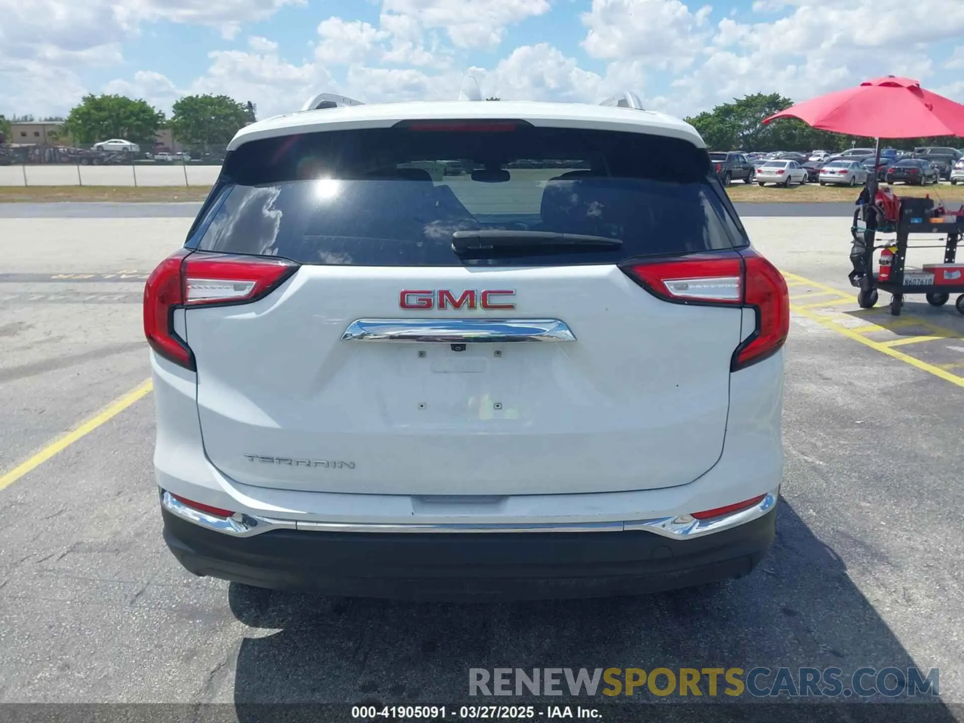 17 fotografías del automóvil dañado 3GKALPEG9PL183233 GMC TERRAIN 2023