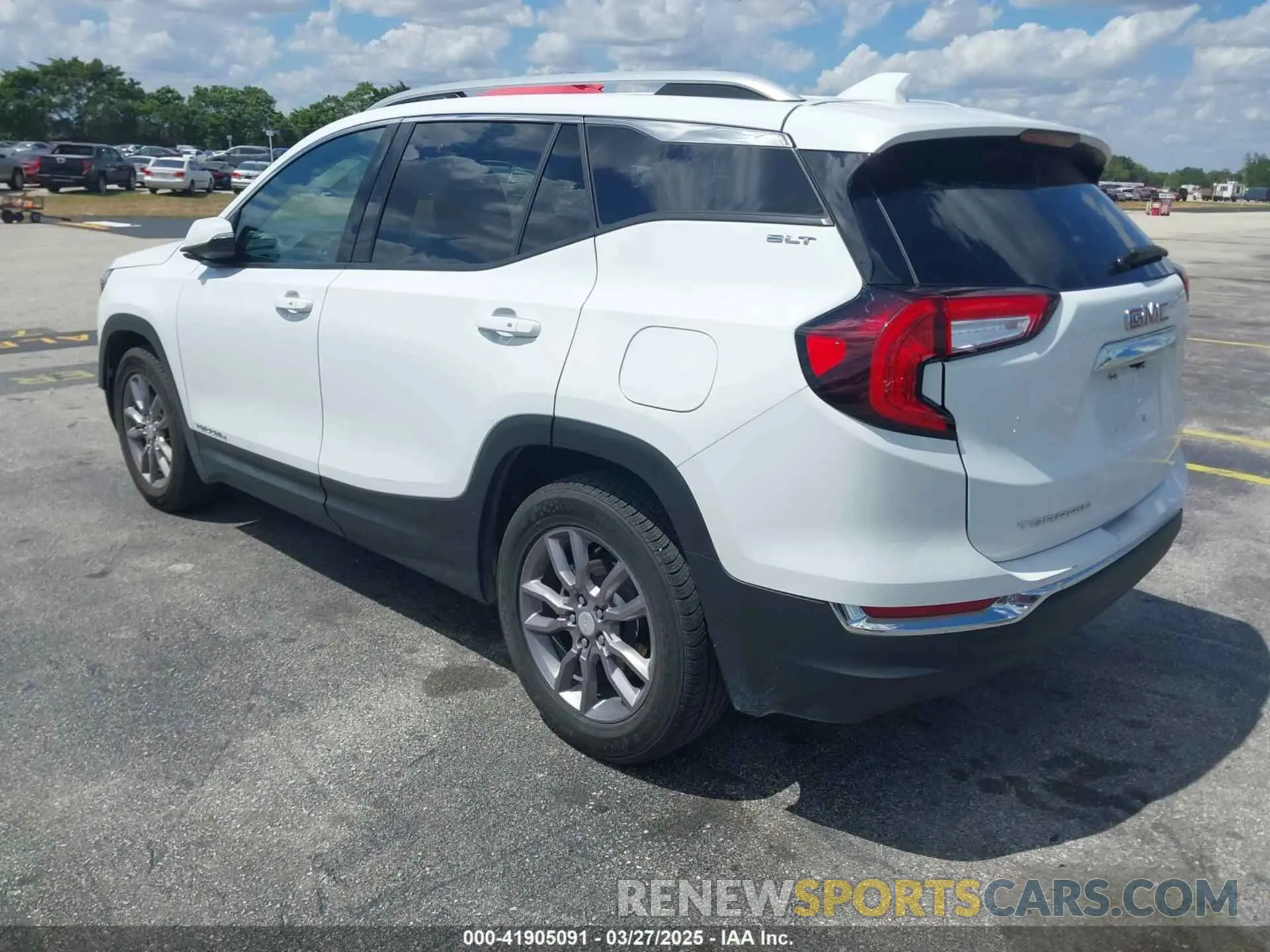 3 fotografías del automóvil dañado 3GKALPEG9PL183233 GMC TERRAIN 2023