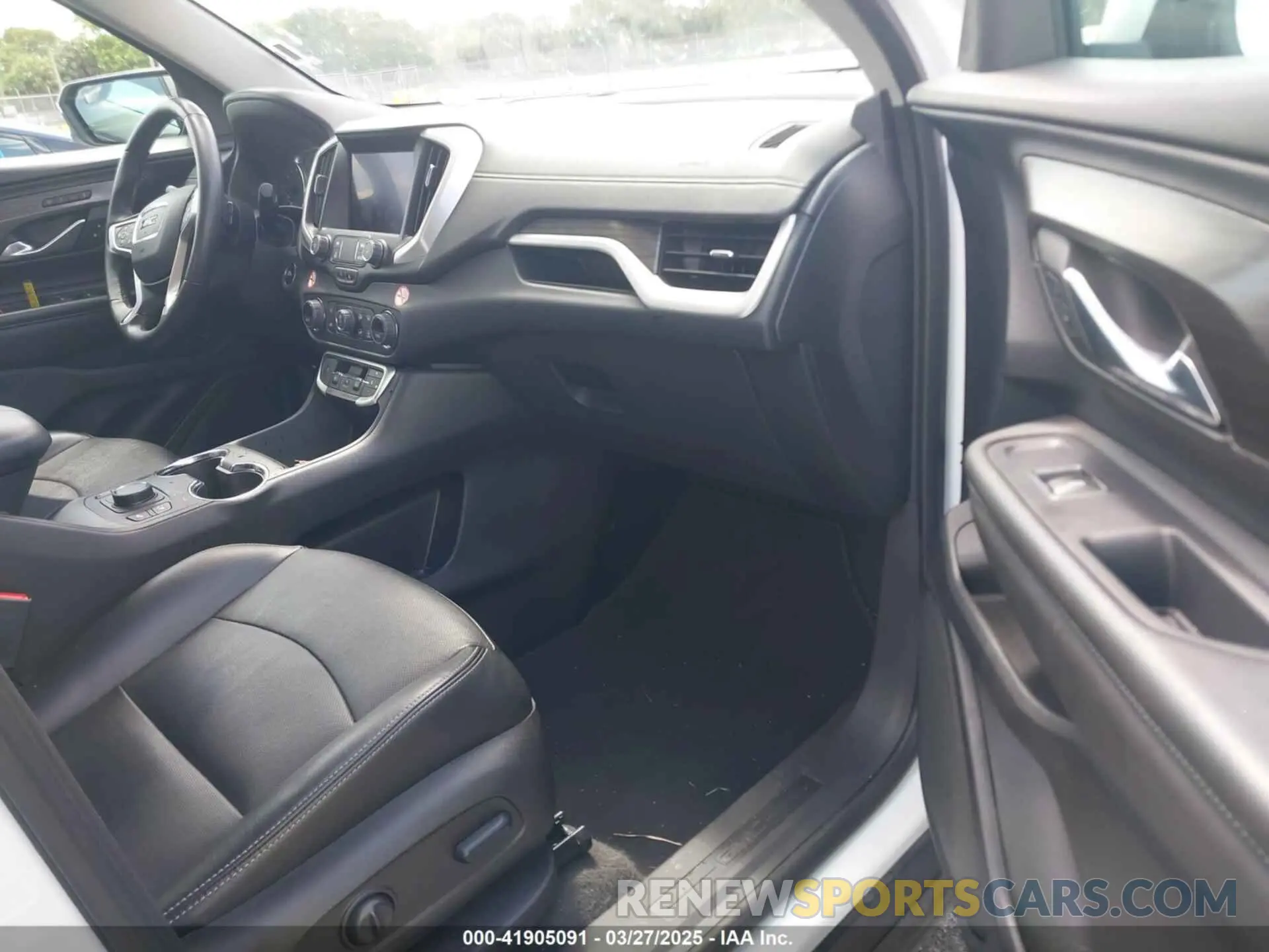 5 fotografías del automóvil dañado 3GKALPEG9PL183233 GMC TERRAIN 2023