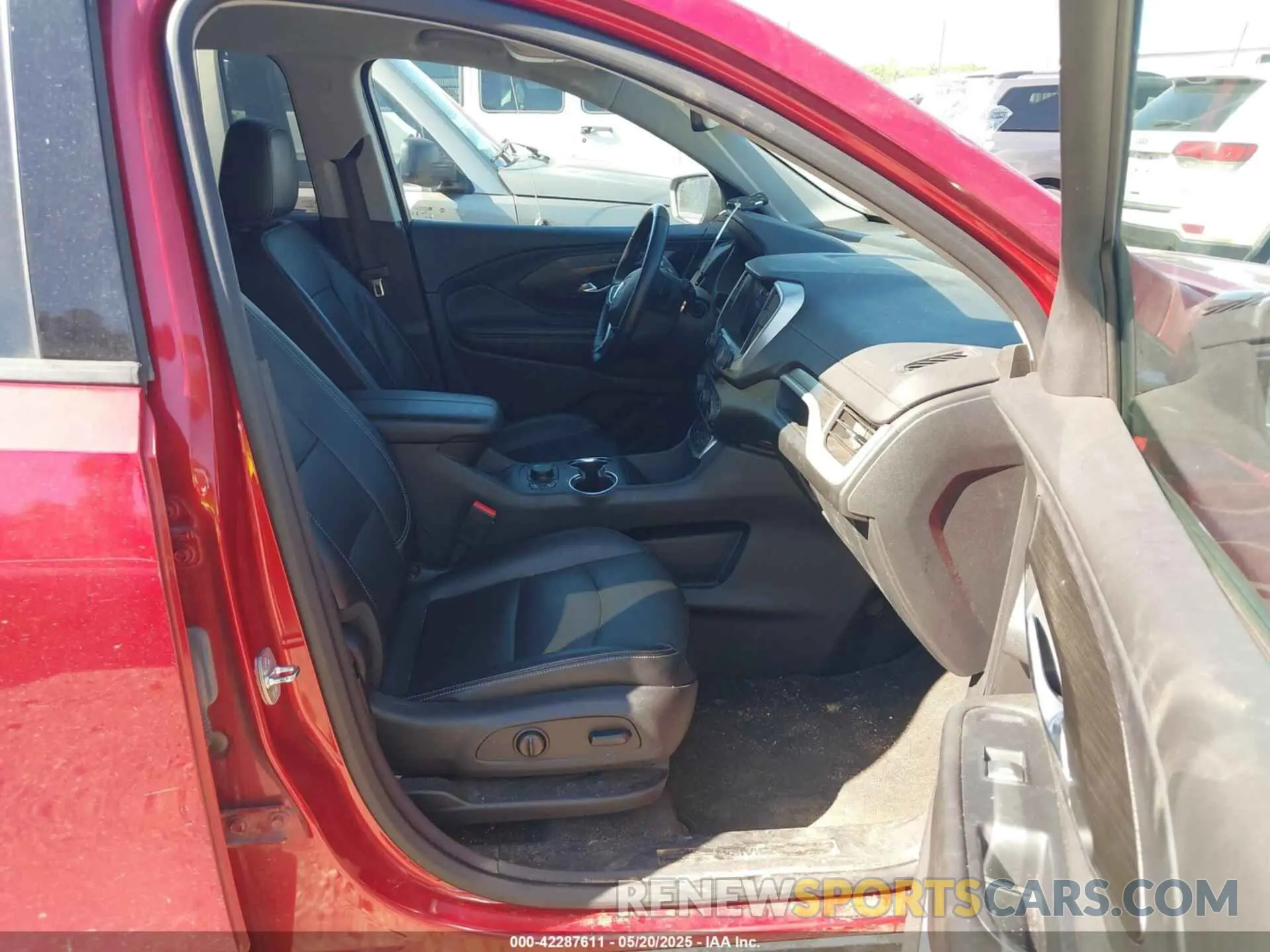 5 fotografías del automóvil dañado 3GKALPEGXPL214487 GMC TERRAIN 2023