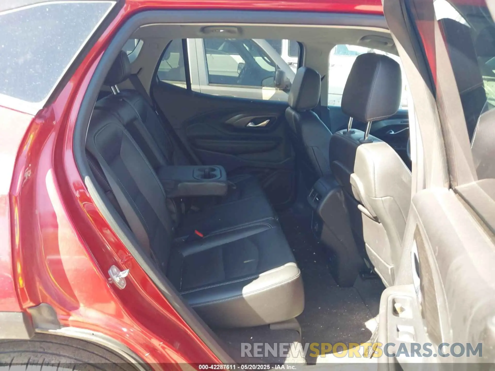 8 fotografías del automóvil dañado 3GKALPEGXPL214487 GMC TERRAIN 2023