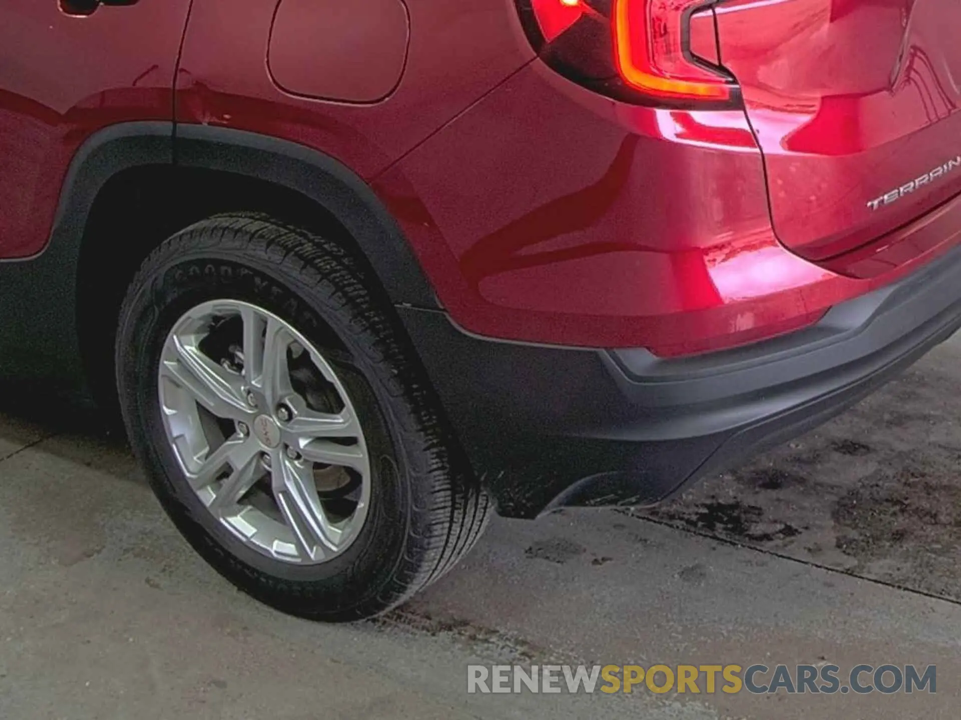 5 fotografías del automóvil dañado 3GKALTEG3PL130102 GMC TERRAIN 2023