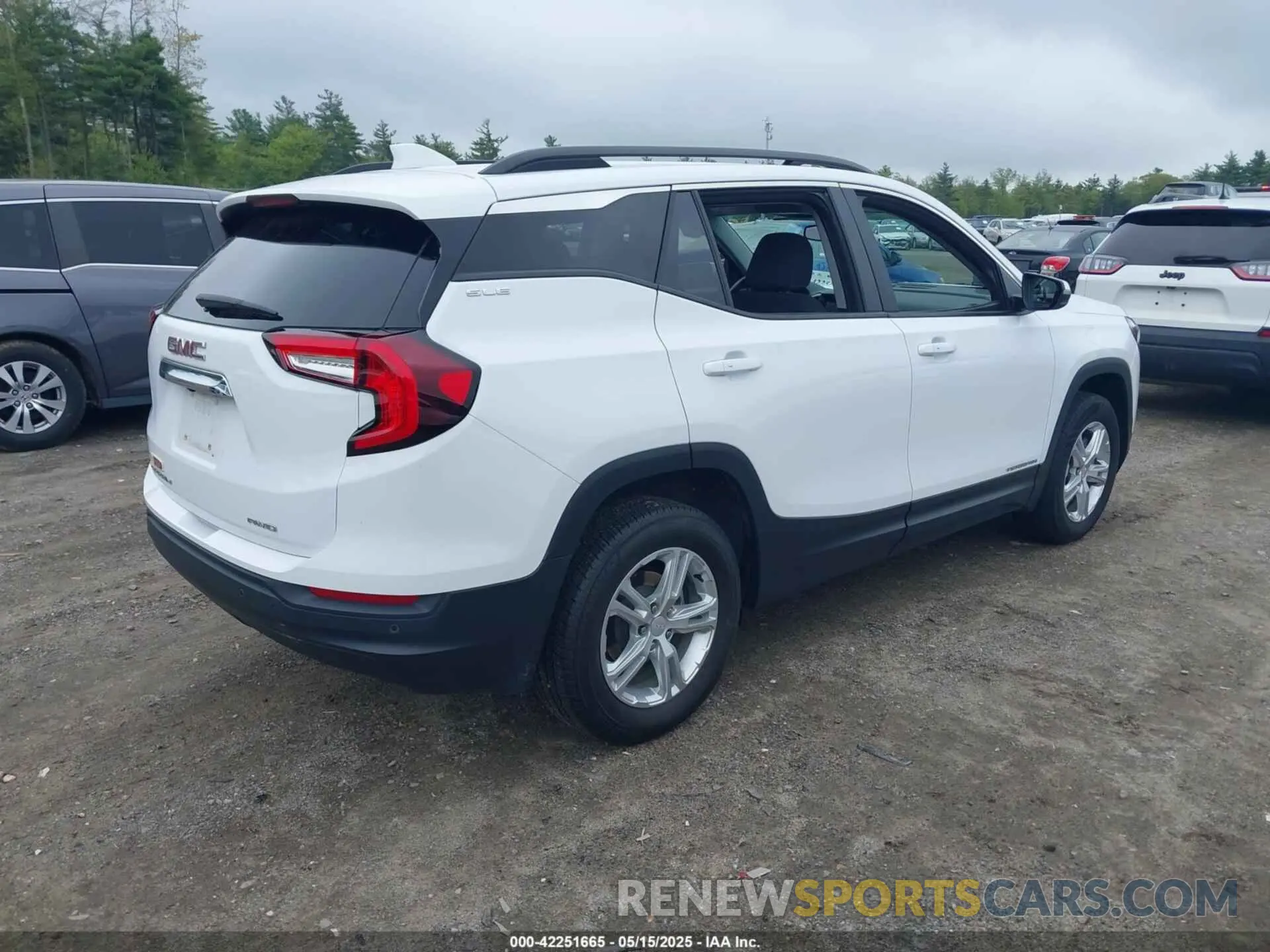 4 fotografías del automóvil dañado 3GKALTEG4PL232136 GMC TERRAIN 2023